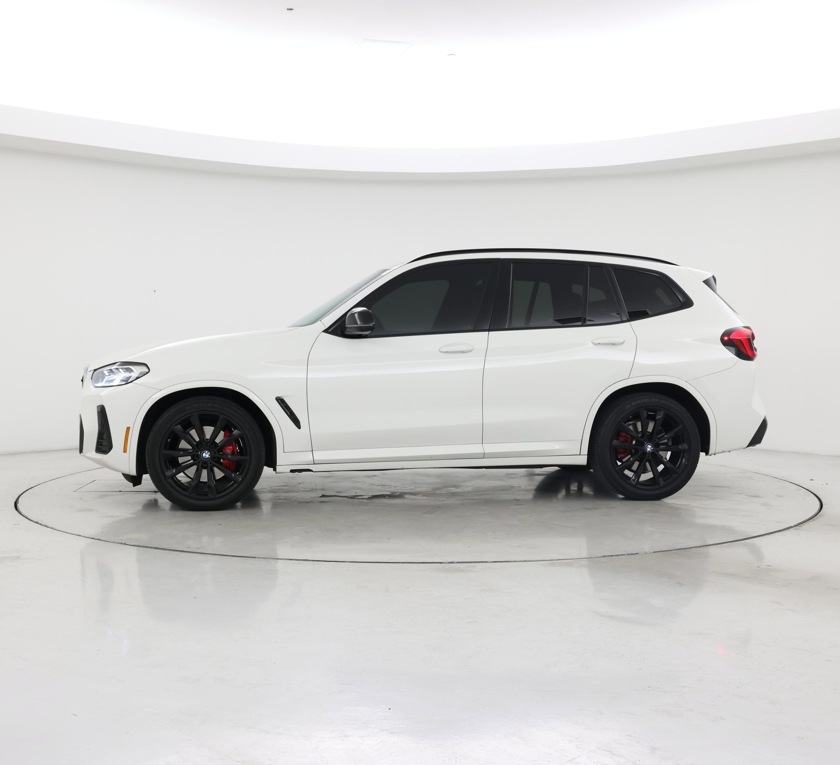Thumbnail: 2022 BMW X3 - 3