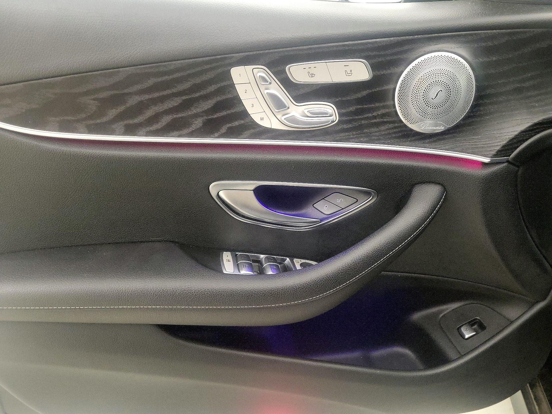 Thumbnail: 2018 Mercedes-Benz E-Class - 12