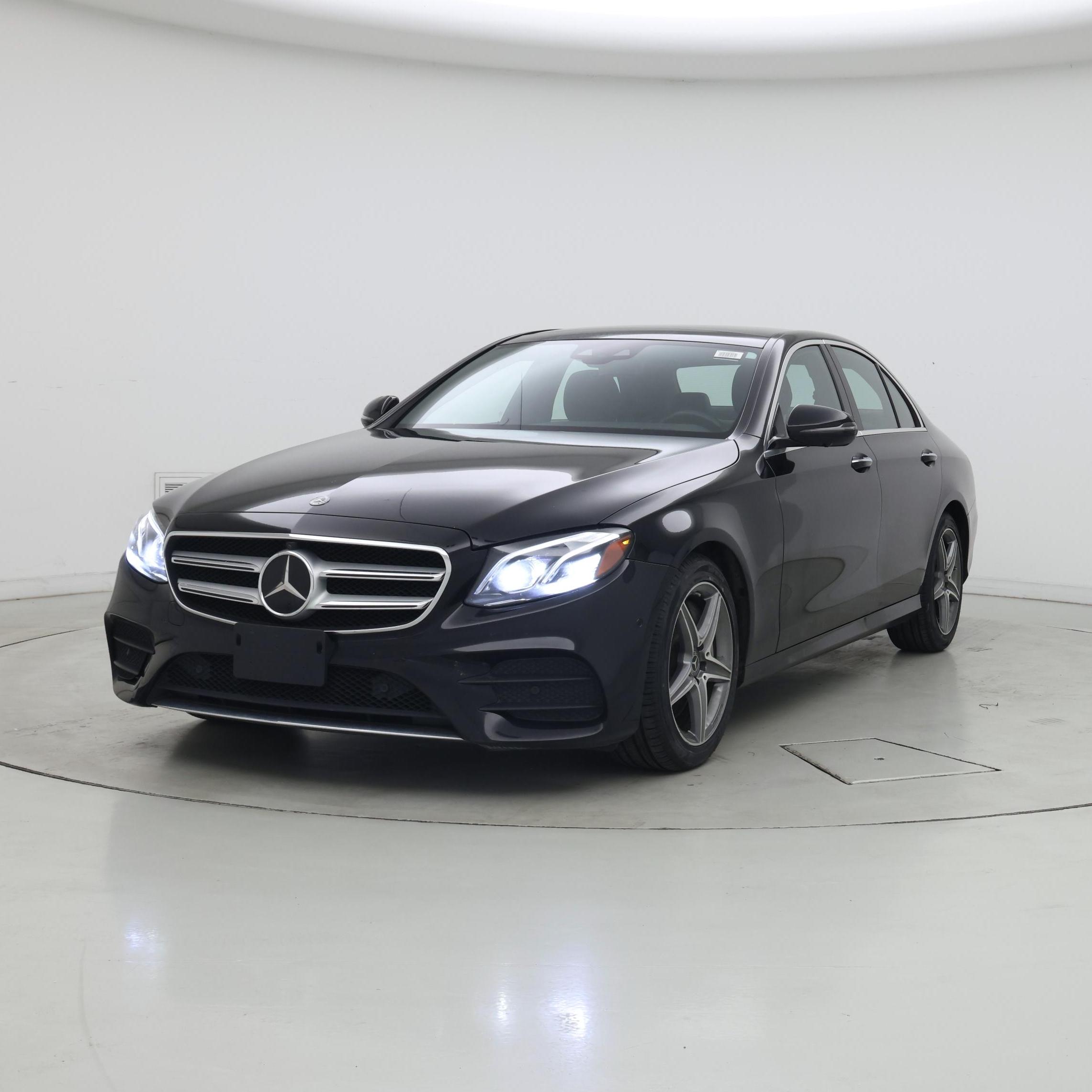 Thumbnail: 2018 Mercedes-Benz E-Class - 4