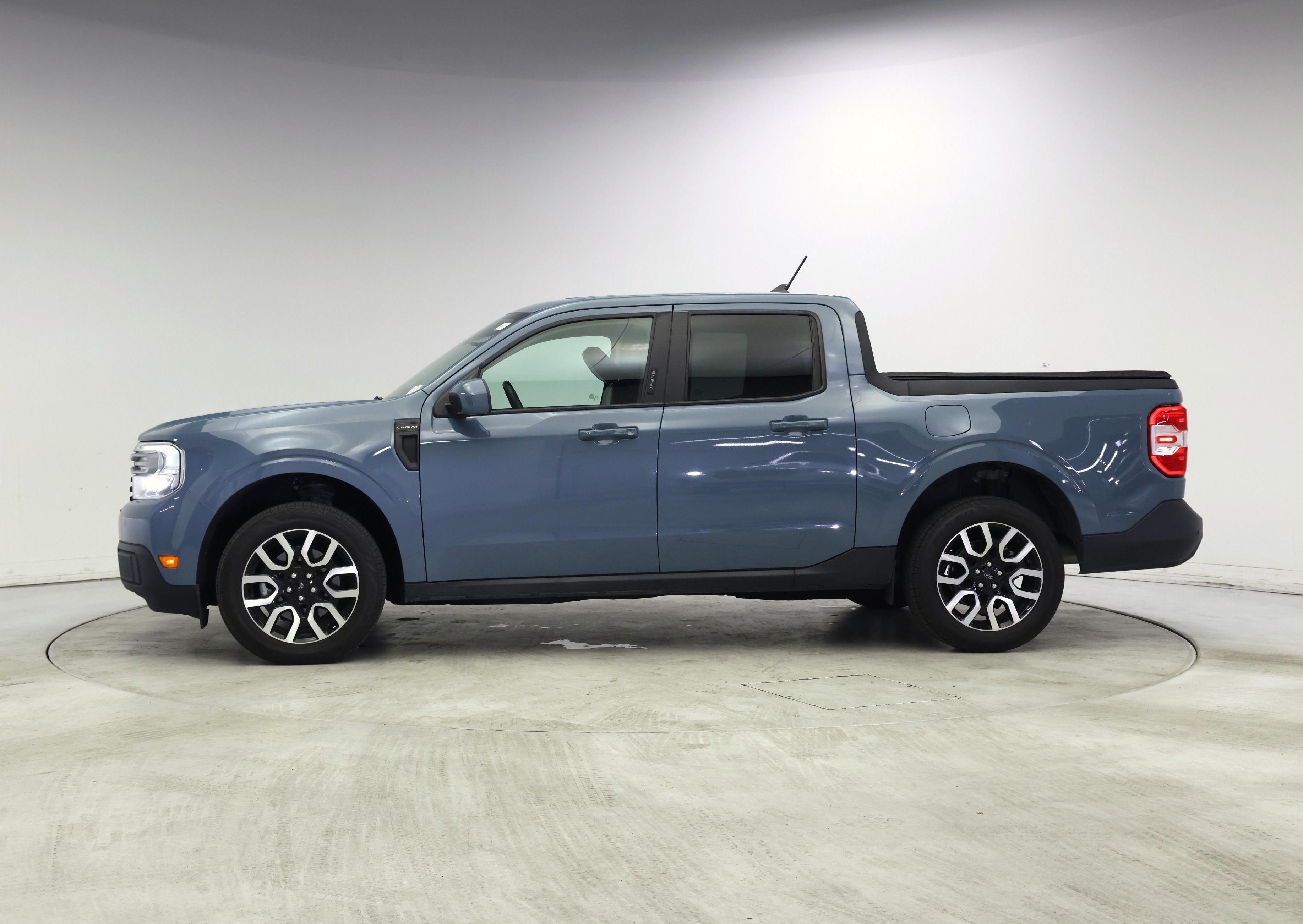 Thumbnail: 2022 Ford Maverick - 3