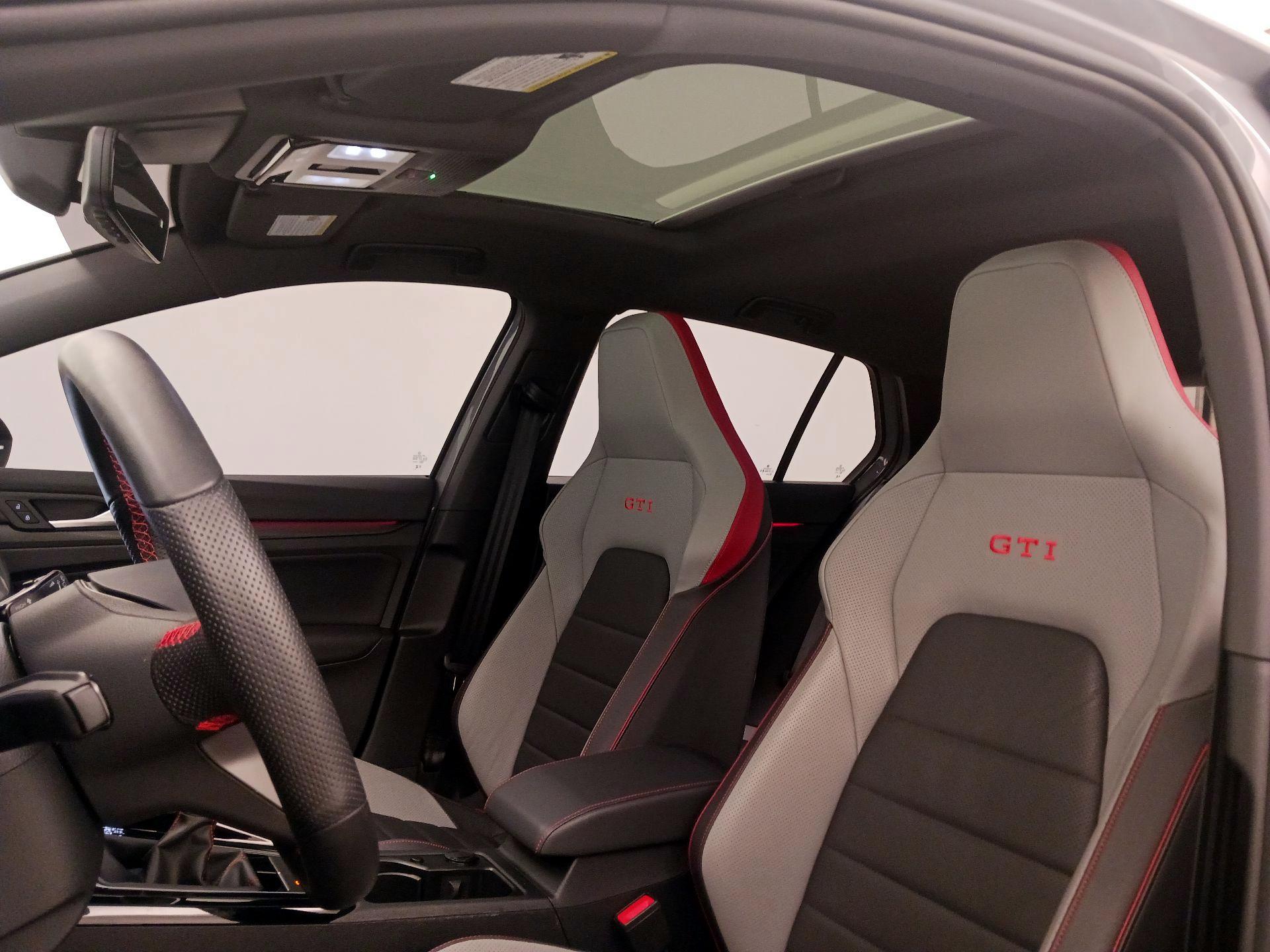 Thumbnail: 2024 Volkswagen Golf - 20