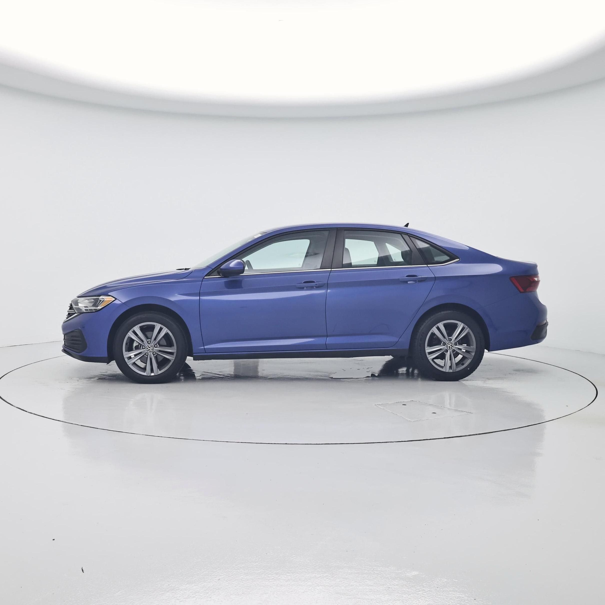 Thumbnail: 2022 Volkswagen Jetta - 3