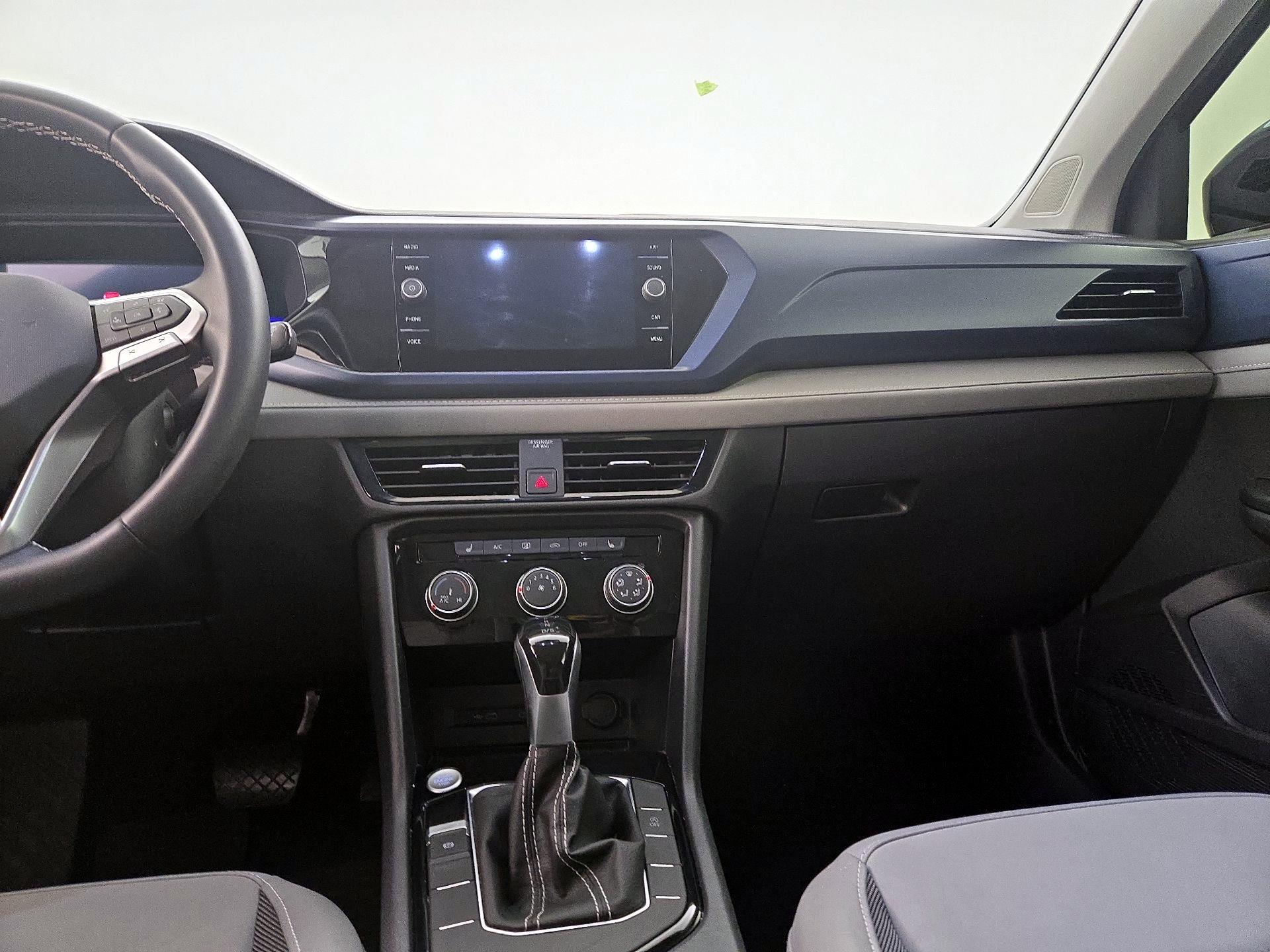 Thumbnail: 2023 Volkswagen Taos - 9