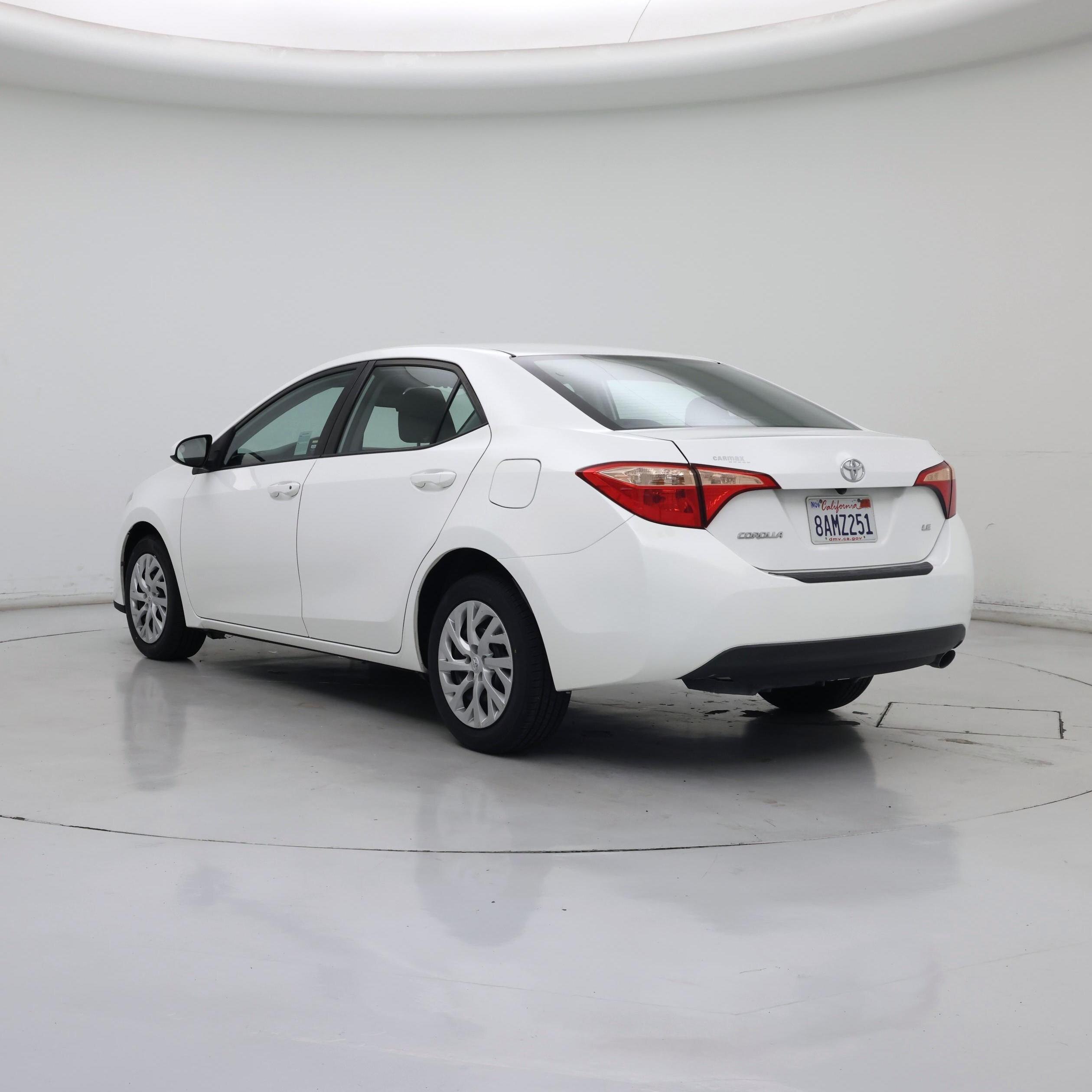 Thumbnail: 2018 Toyota Corolla - 2