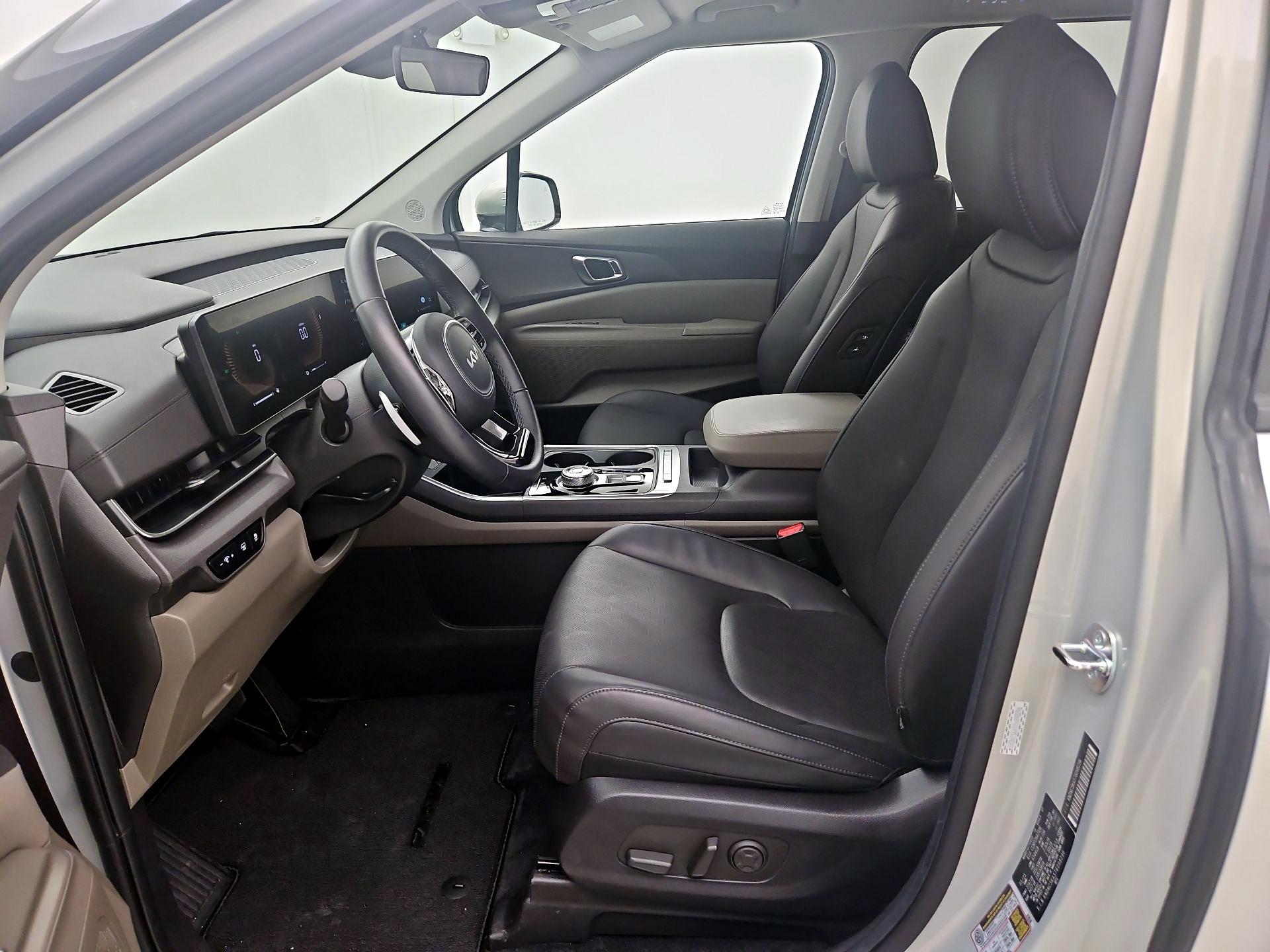 Thumbnail: 2026 Kia Carnival - 11