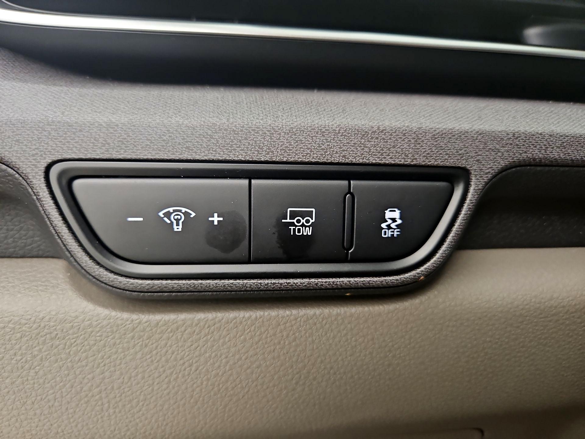 Thumbnail: 2026 Kia Carnival - 13