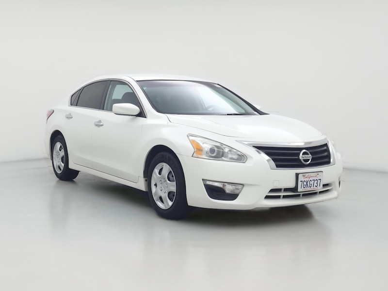 2014 Nissan Altima S -
                  Fairfield, CA