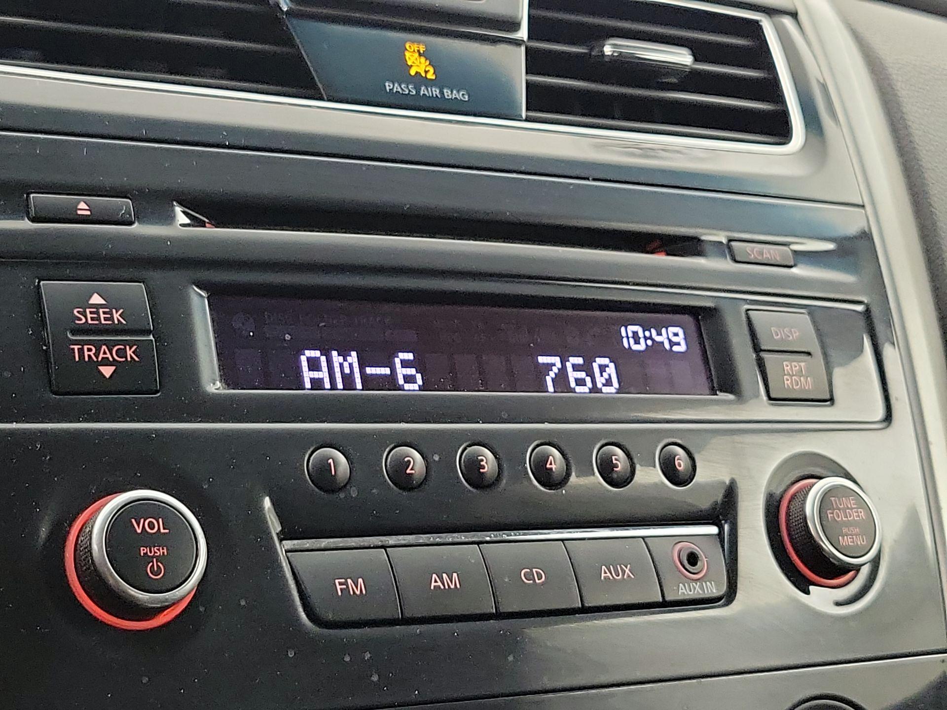 Thumbnail: 2014 Nissan Altima - 14