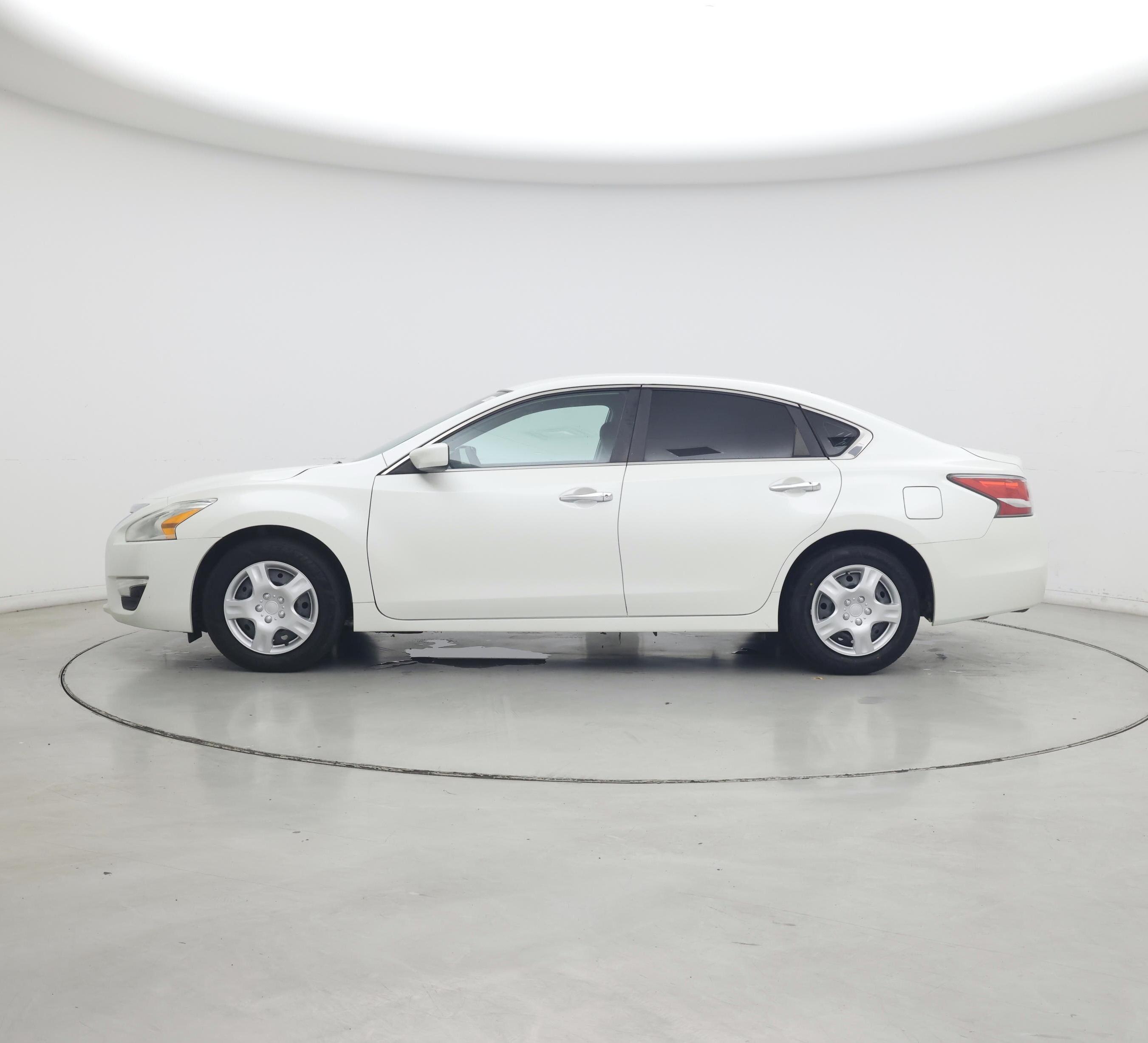 Thumbnail: 2014 Nissan Altima - 3
