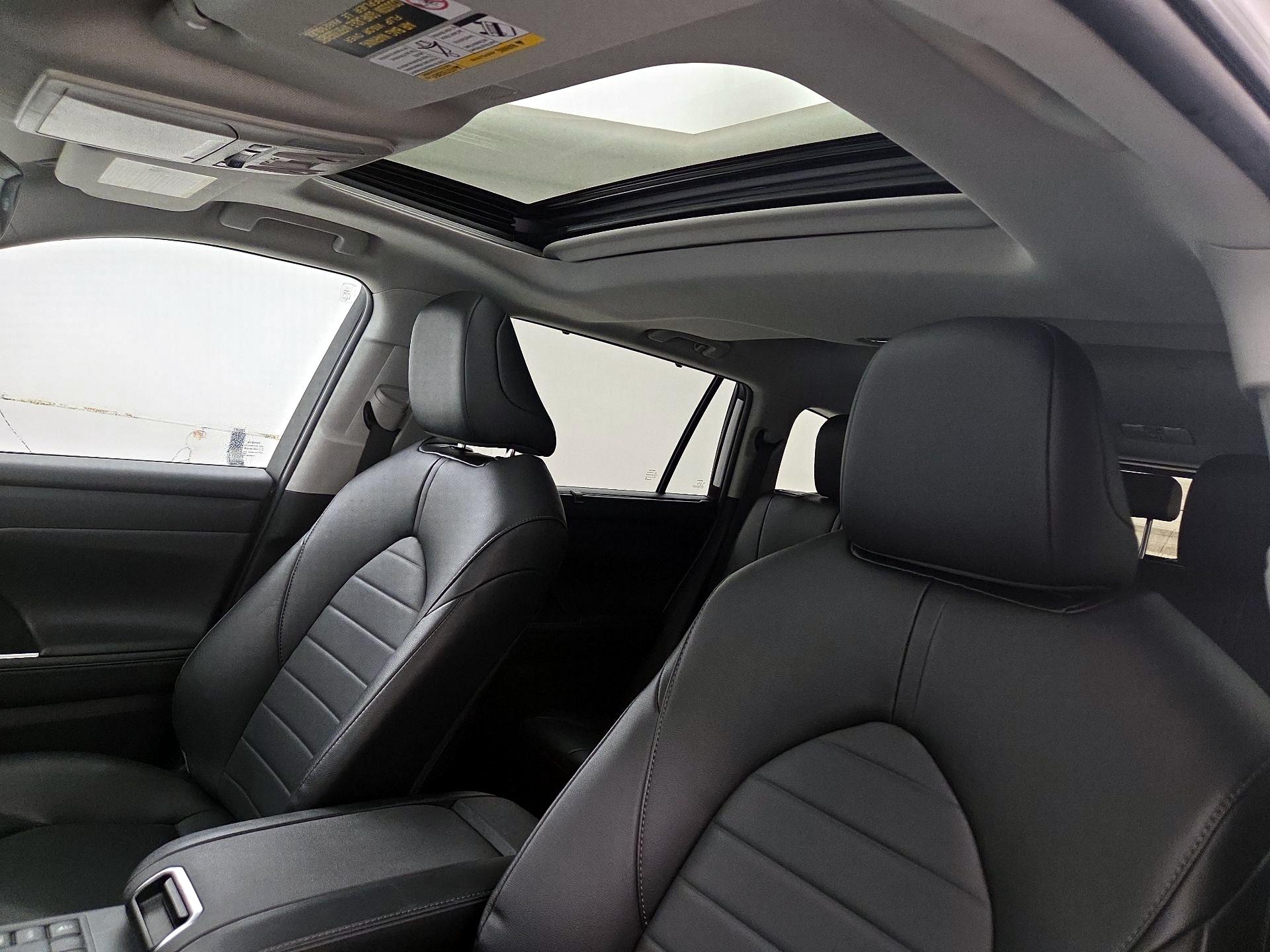 Thumbnail: 2024 Toyota Highlander - 19