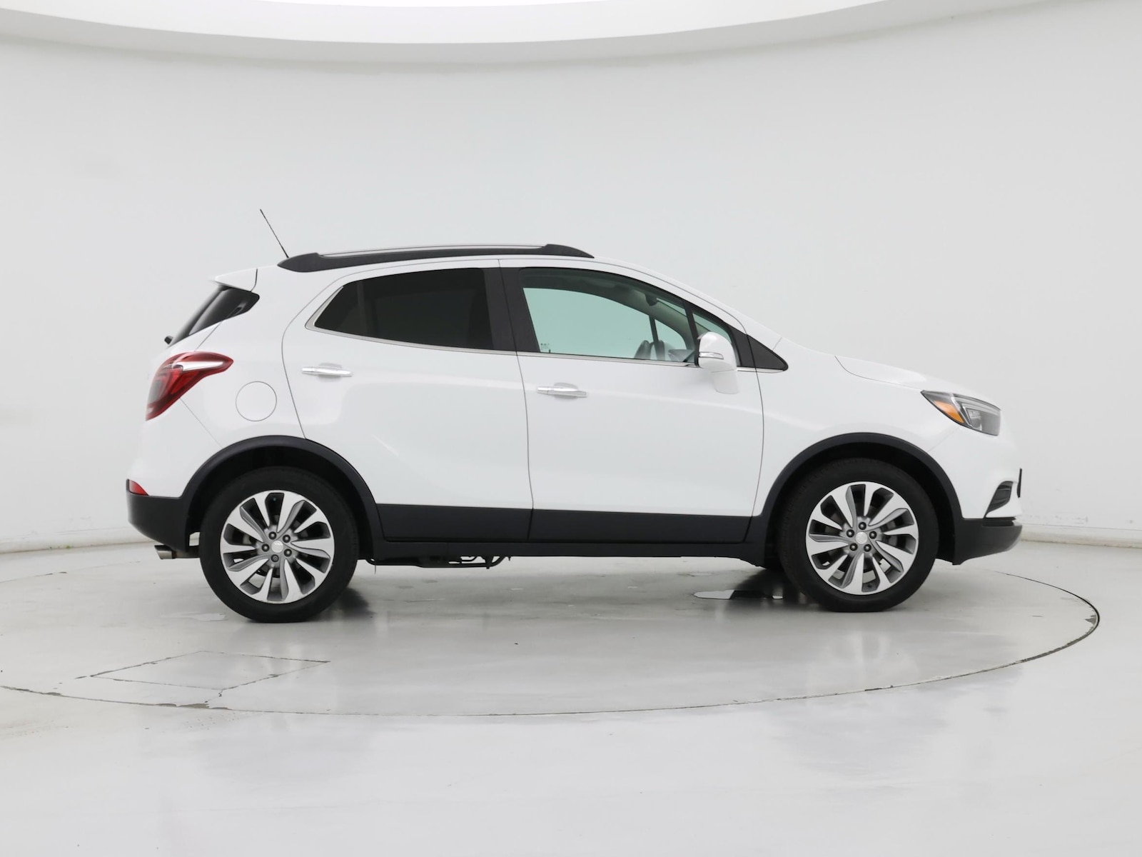 2018 Buick Encore Preferred - Photo 8