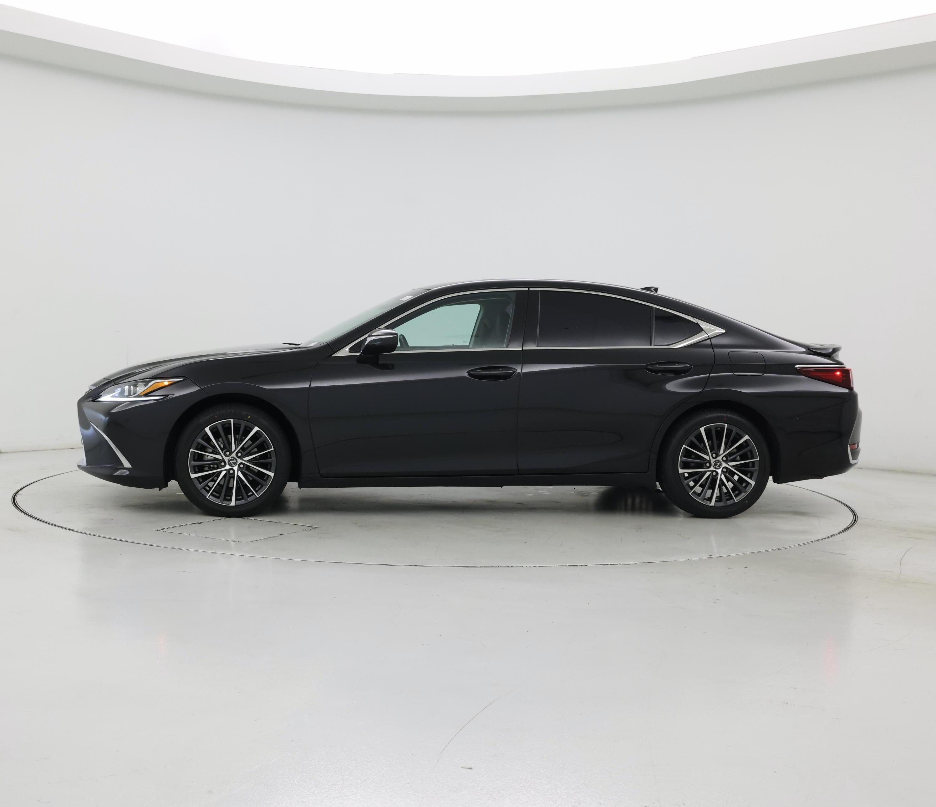 Thumbnail: 2025 Lexus ES - 3