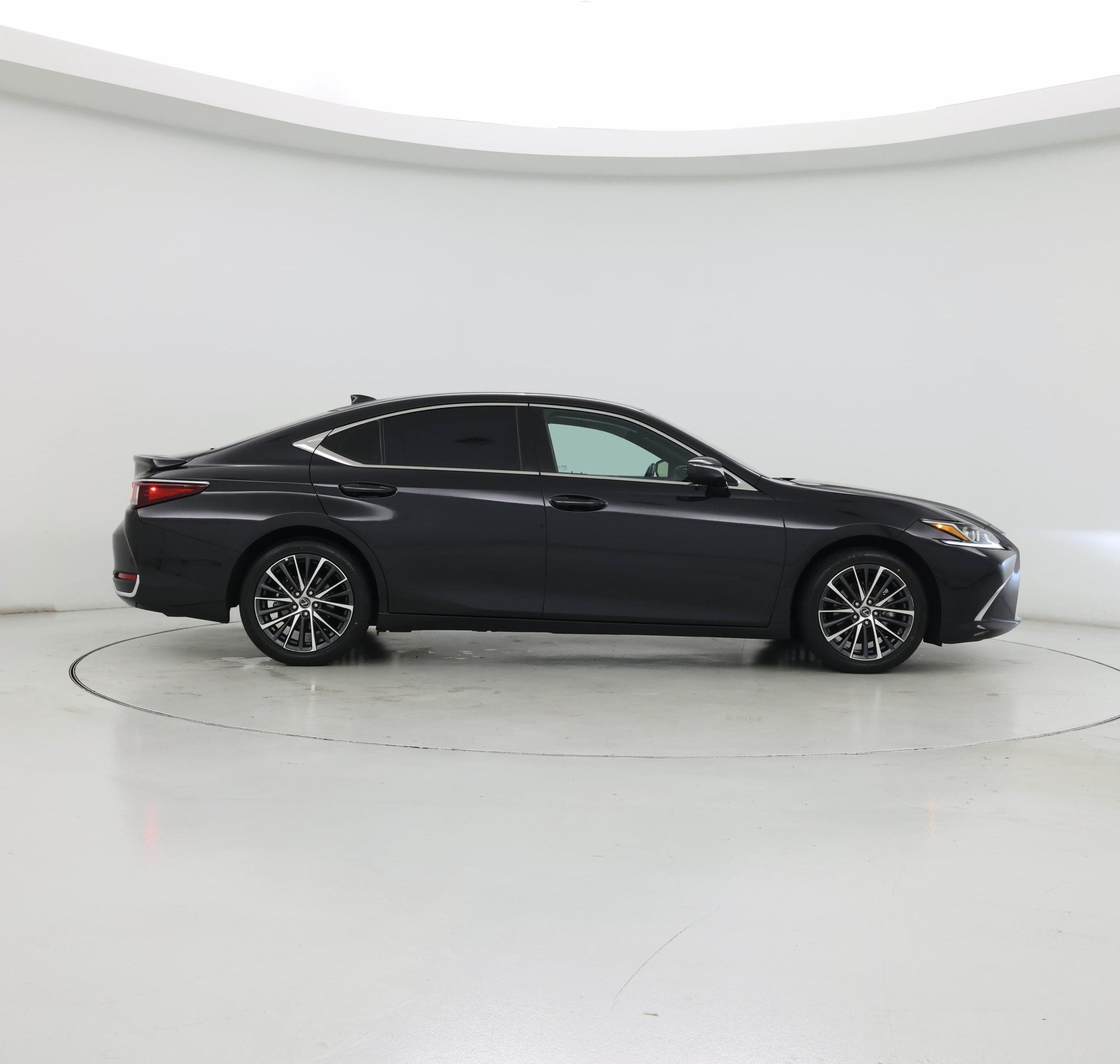 Thumbnail: 2025 Lexus ES - 7