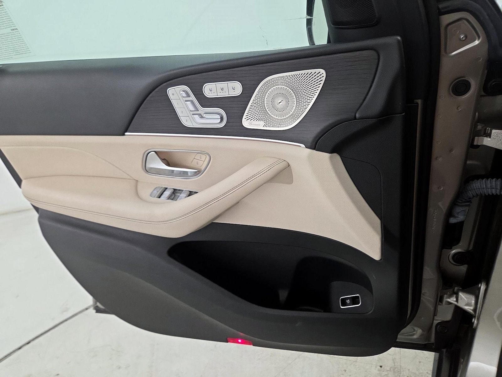 2021 Mercedes-Benz GLS GLS450 - Photo 13