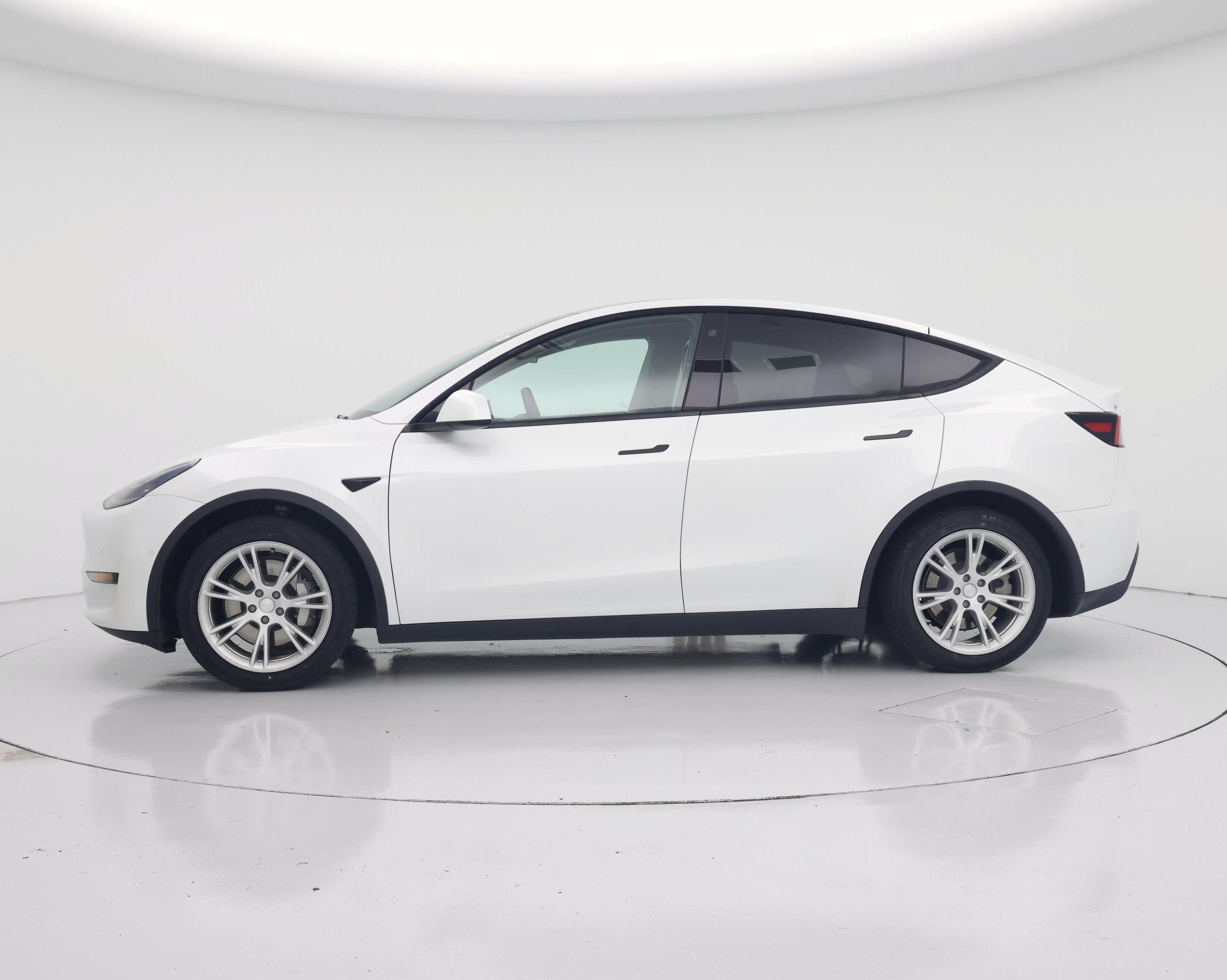 Thumbnail: 2021 Tesla Model Y - 3