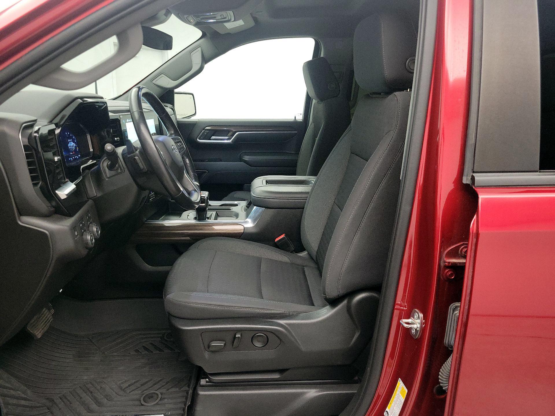 Thumbnail: 2022 Chevrolet Silverado 1500 - 11