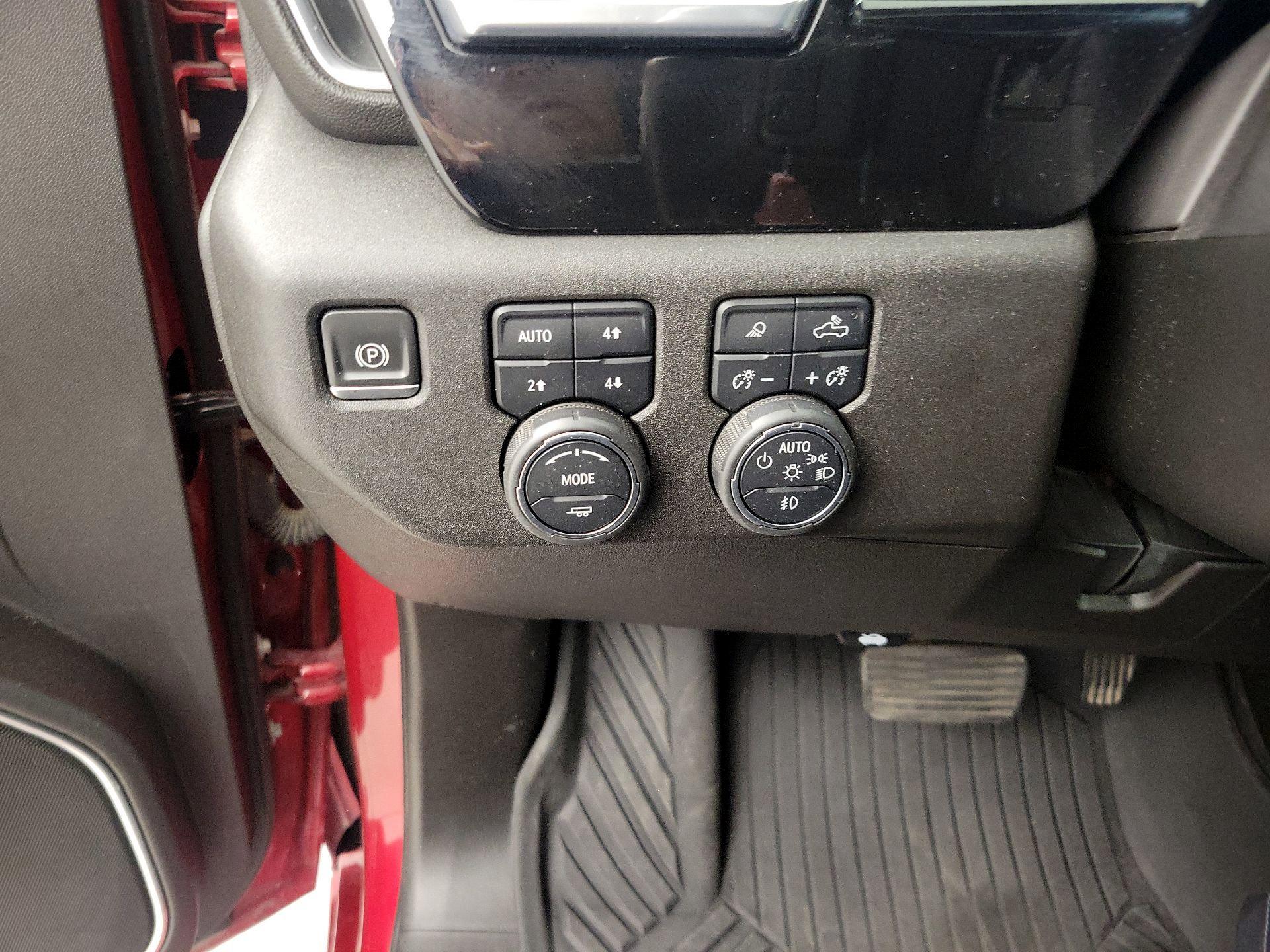 Thumbnail: 2022 Chevrolet Silverado 1500 - 13