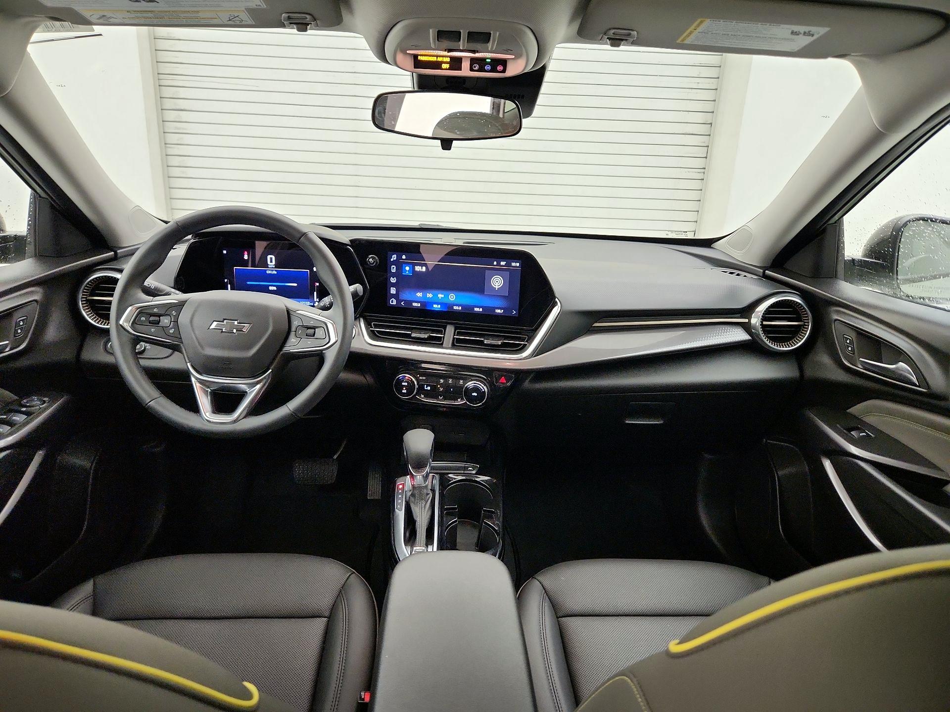 Thumbnail: 2025 Chevrolet Trax - 9