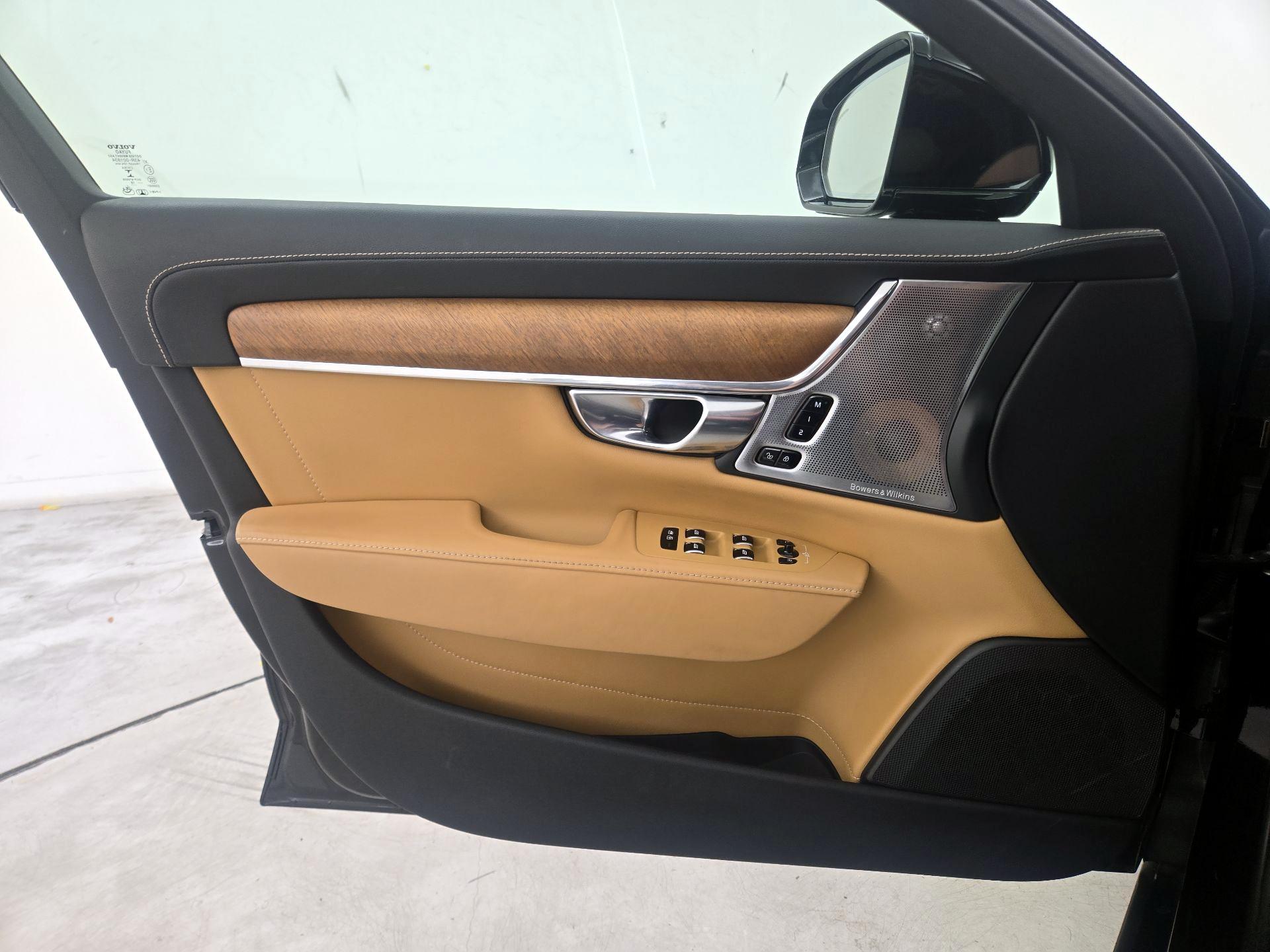 Thumbnail: 2019 Volvo S90 - 12