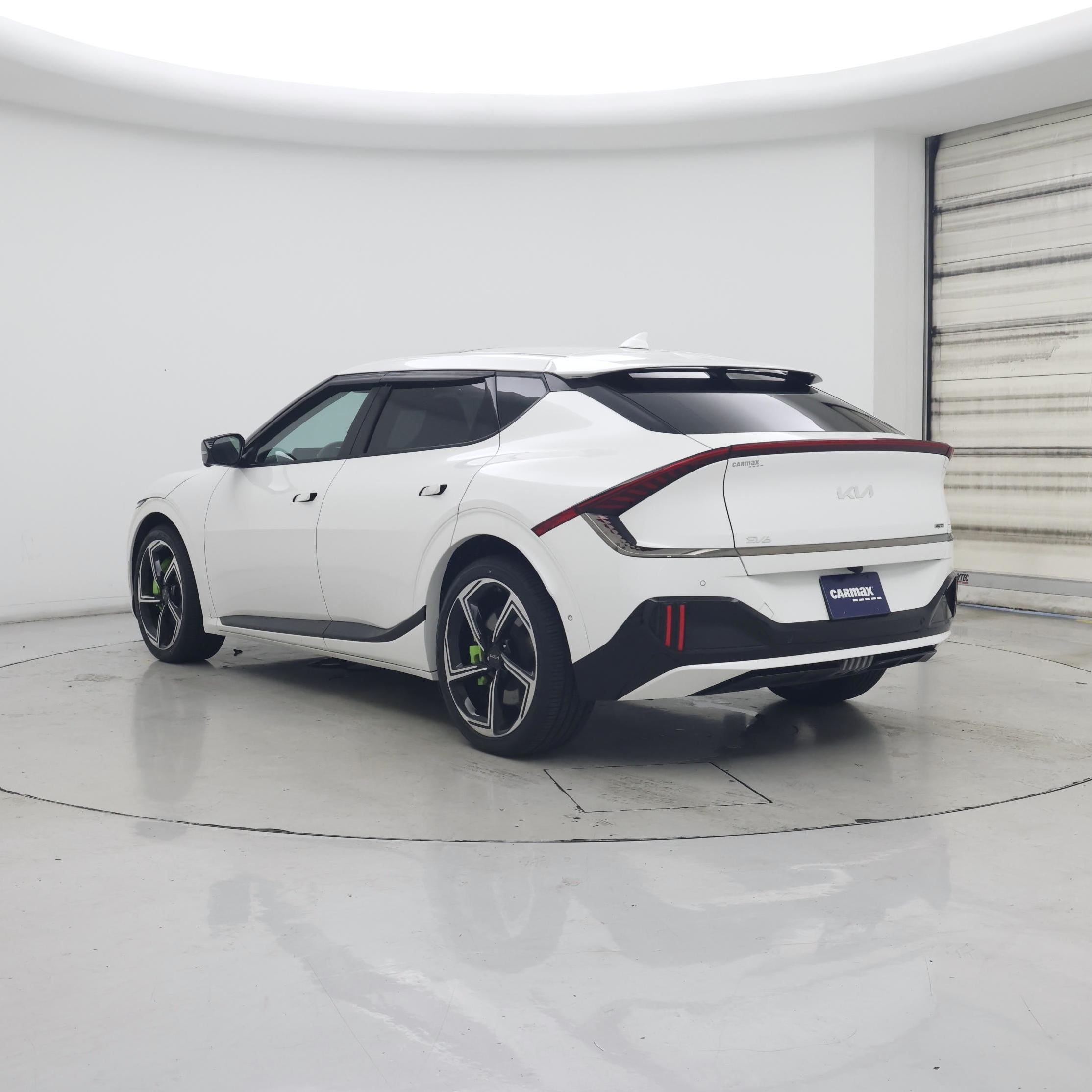 Thumbnail: 2023 Kia EV6 - 2