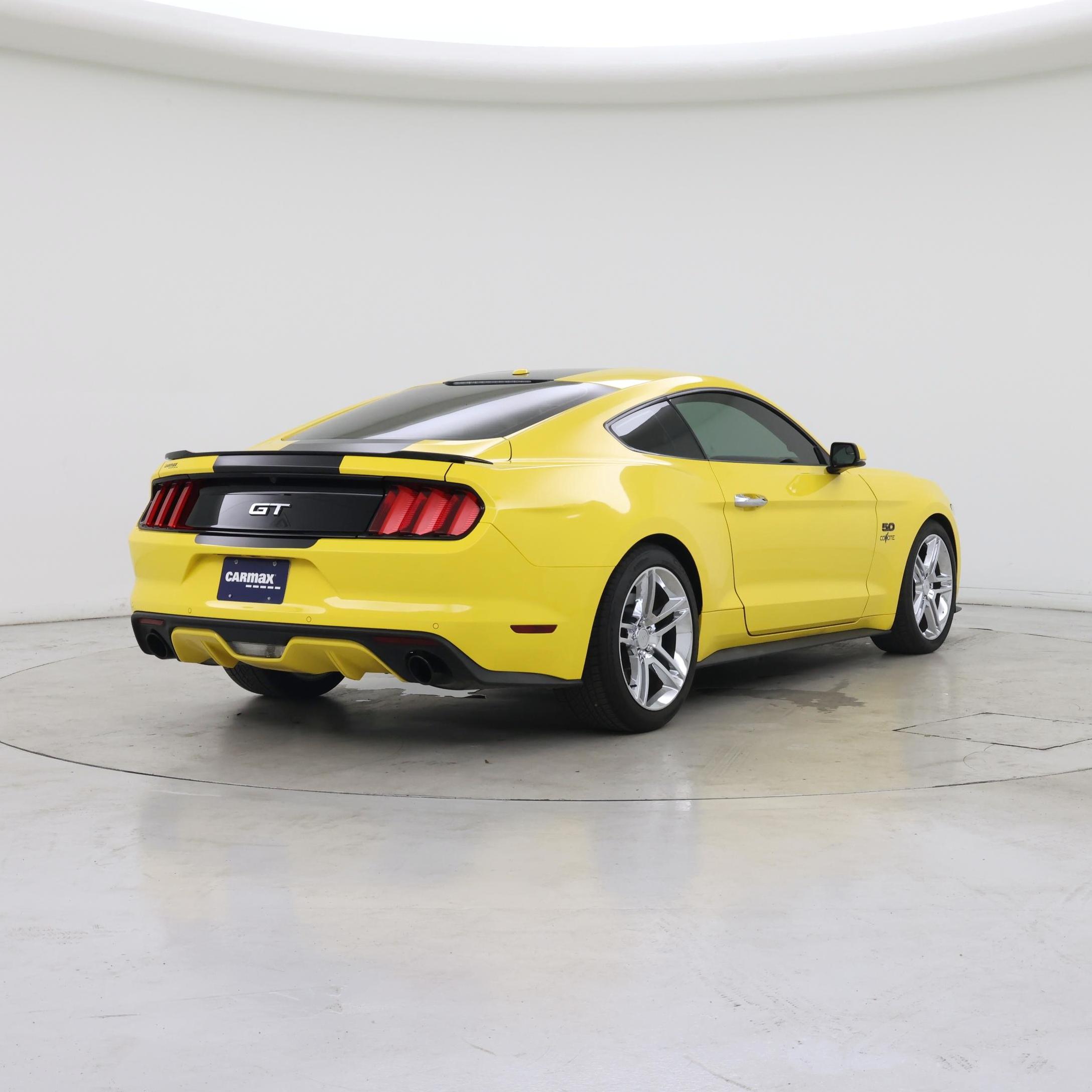 Thumbnail: 2016 Ford Mustang - 8