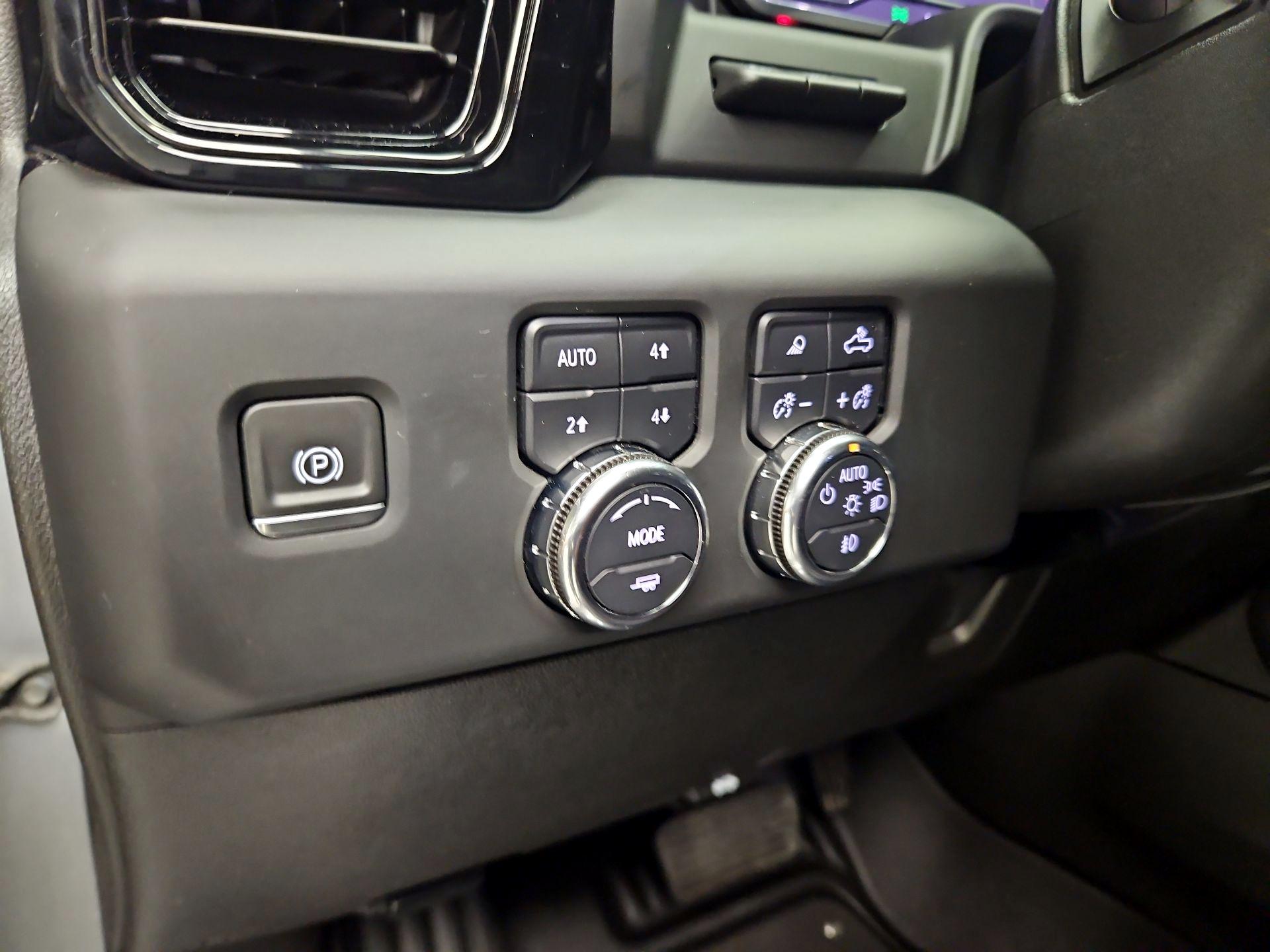 Thumbnail: 2024 GMC Sierra 2500 - 13