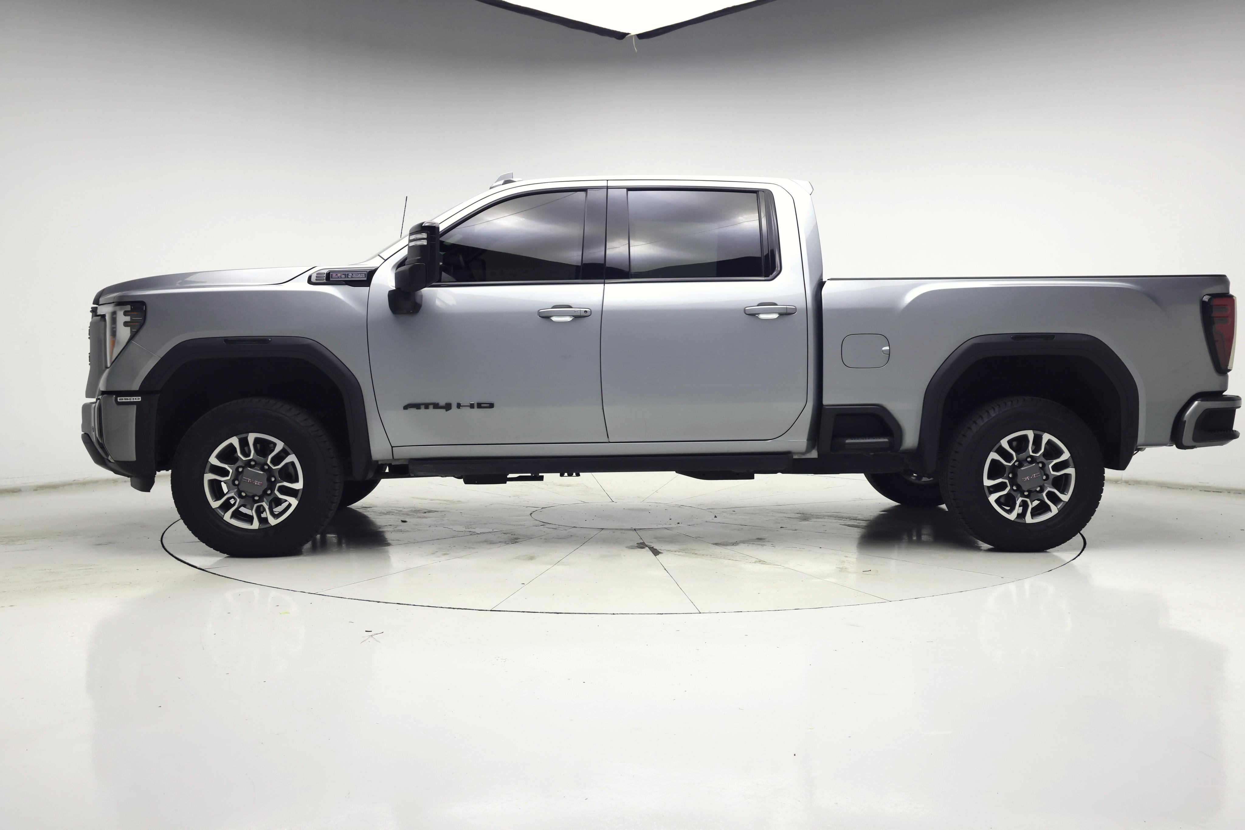 Thumbnail: 2024 GMC Sierra 2500 - 3