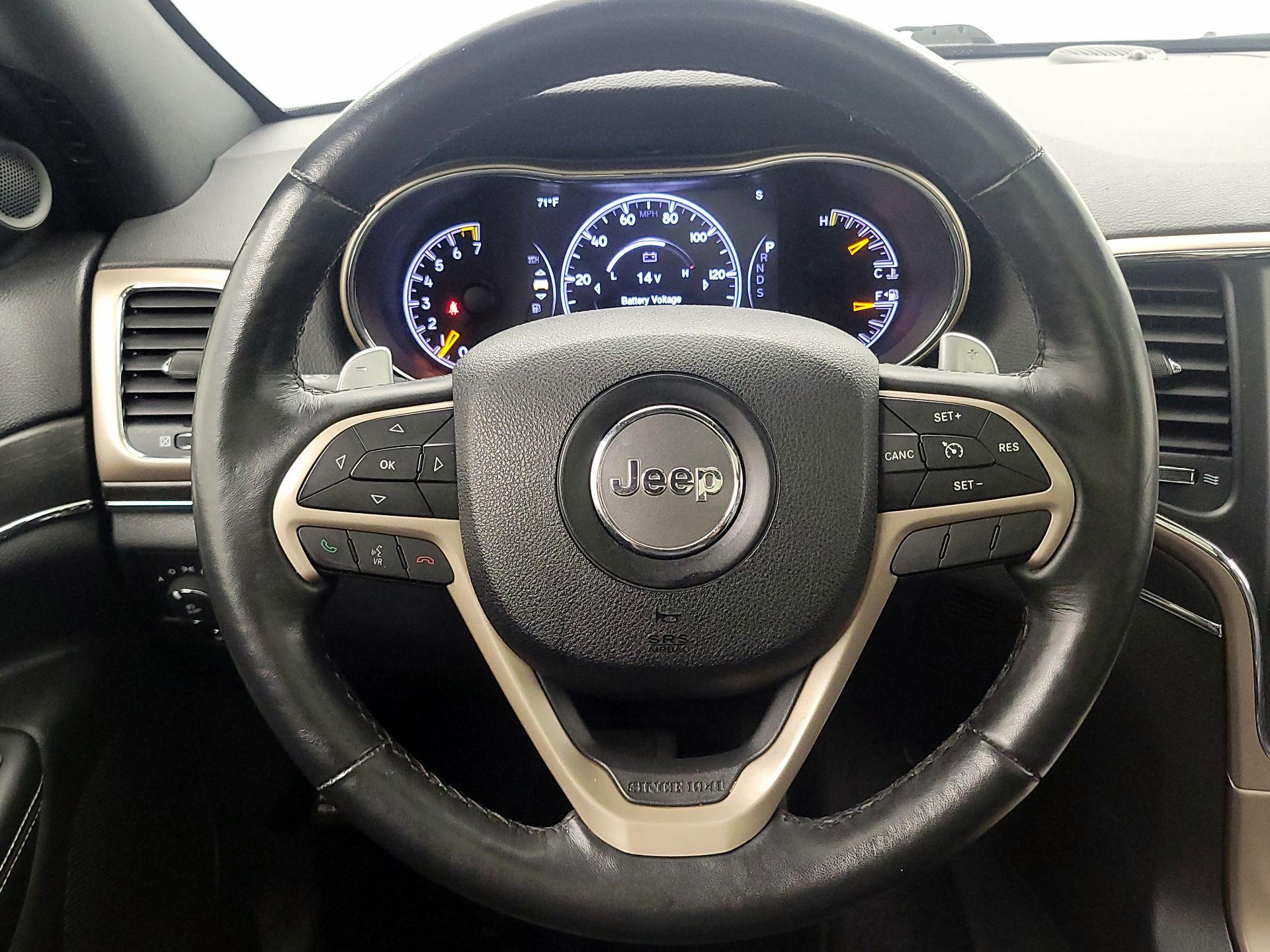 Thumbnail: 2015 Jeep Grand Cherokee - 10