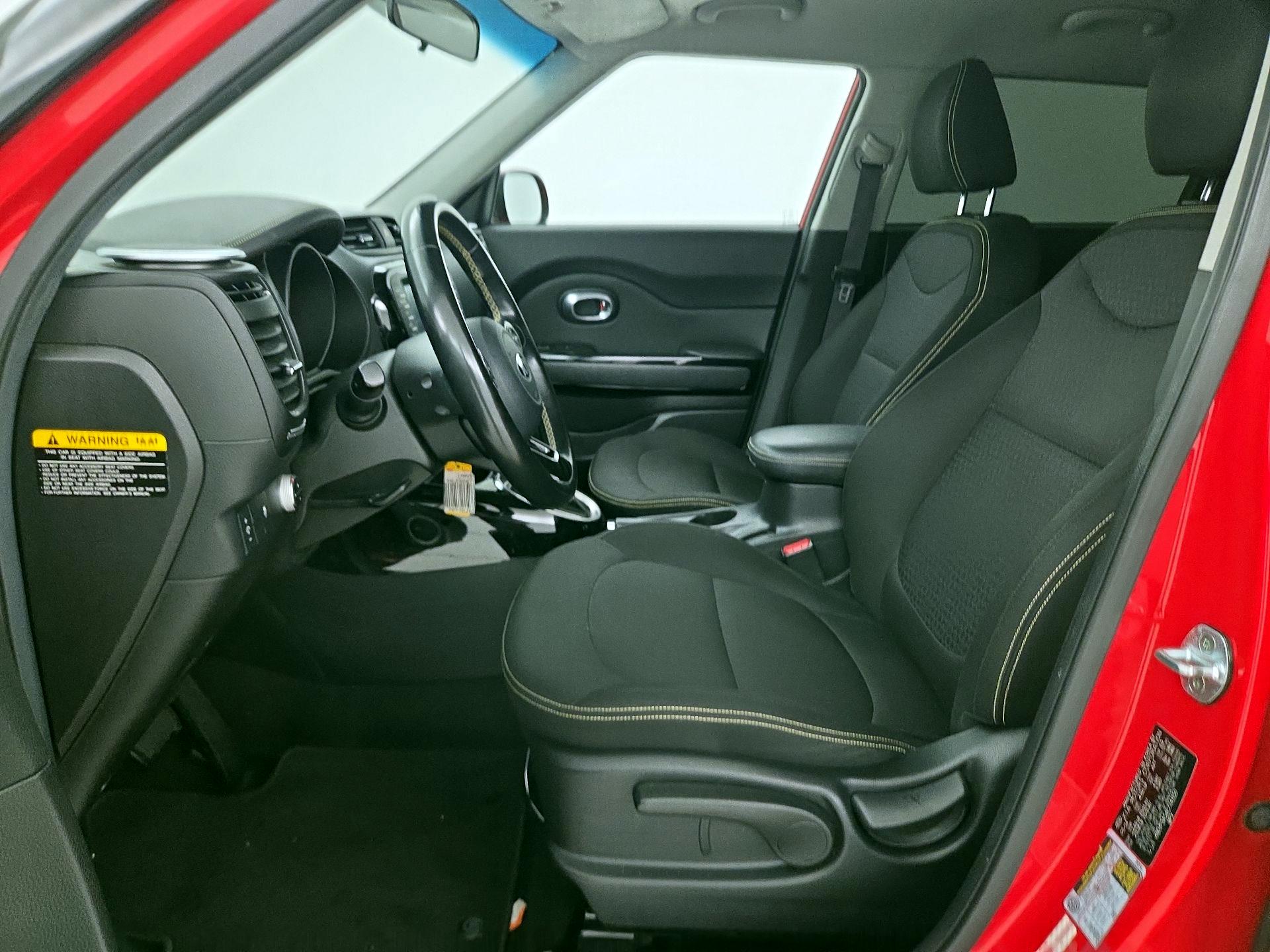 Thumbnail: 2014 Kia Soul - 11