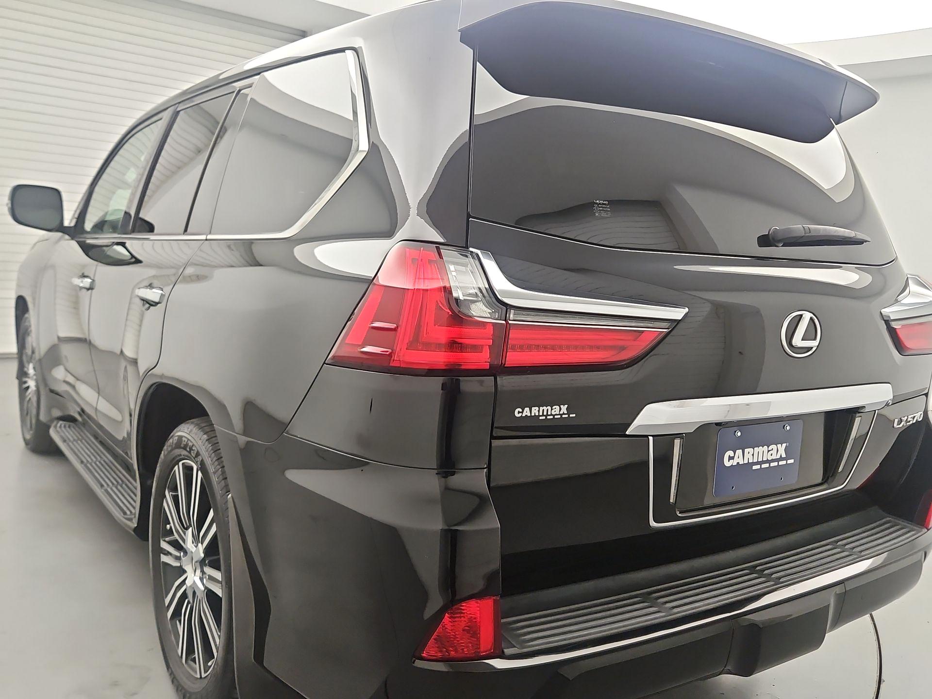 Thumbnail: 2021 Lexus LX - 7