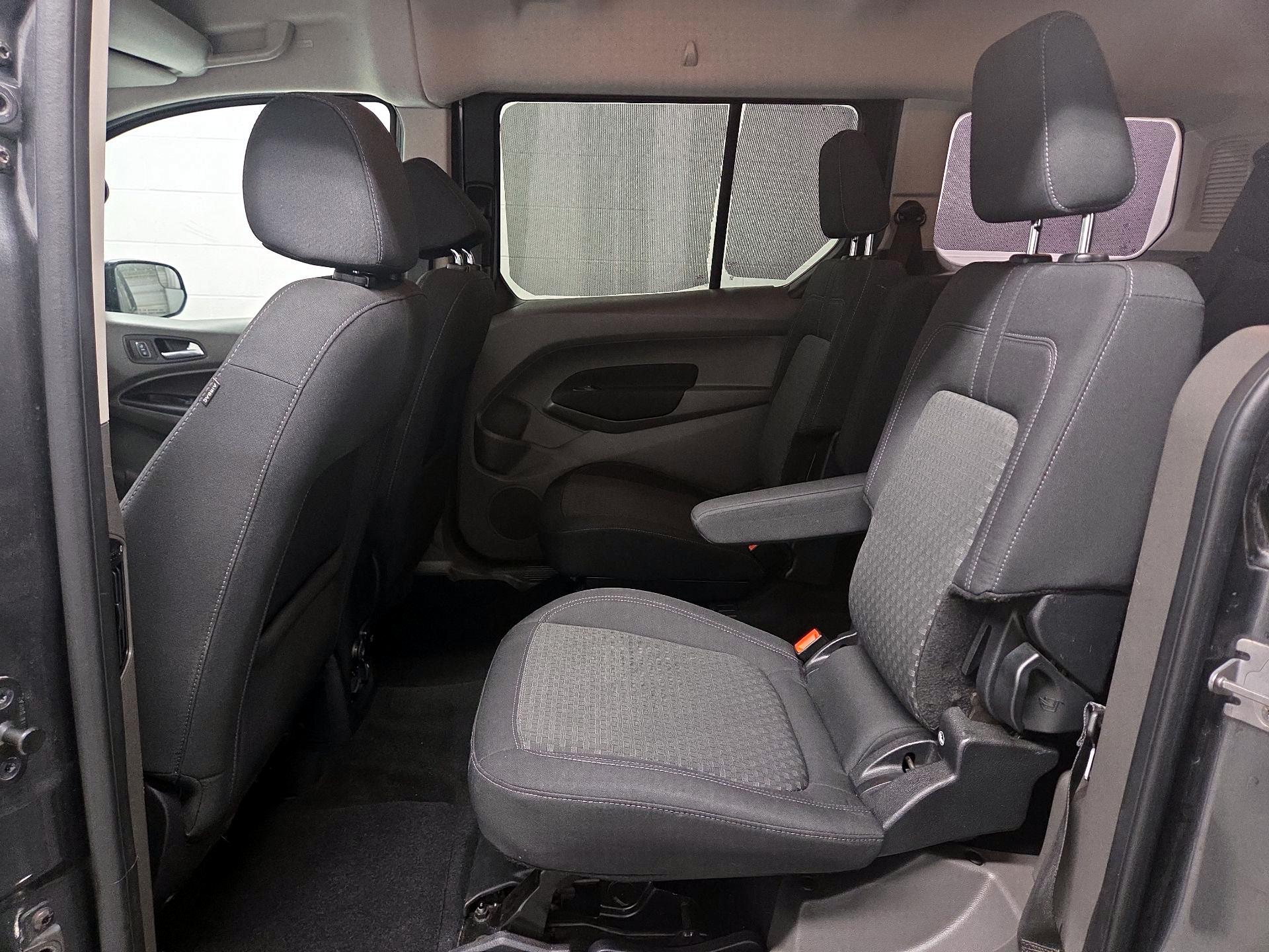 Thumbnail: 2019 Ford Transit Series - 20