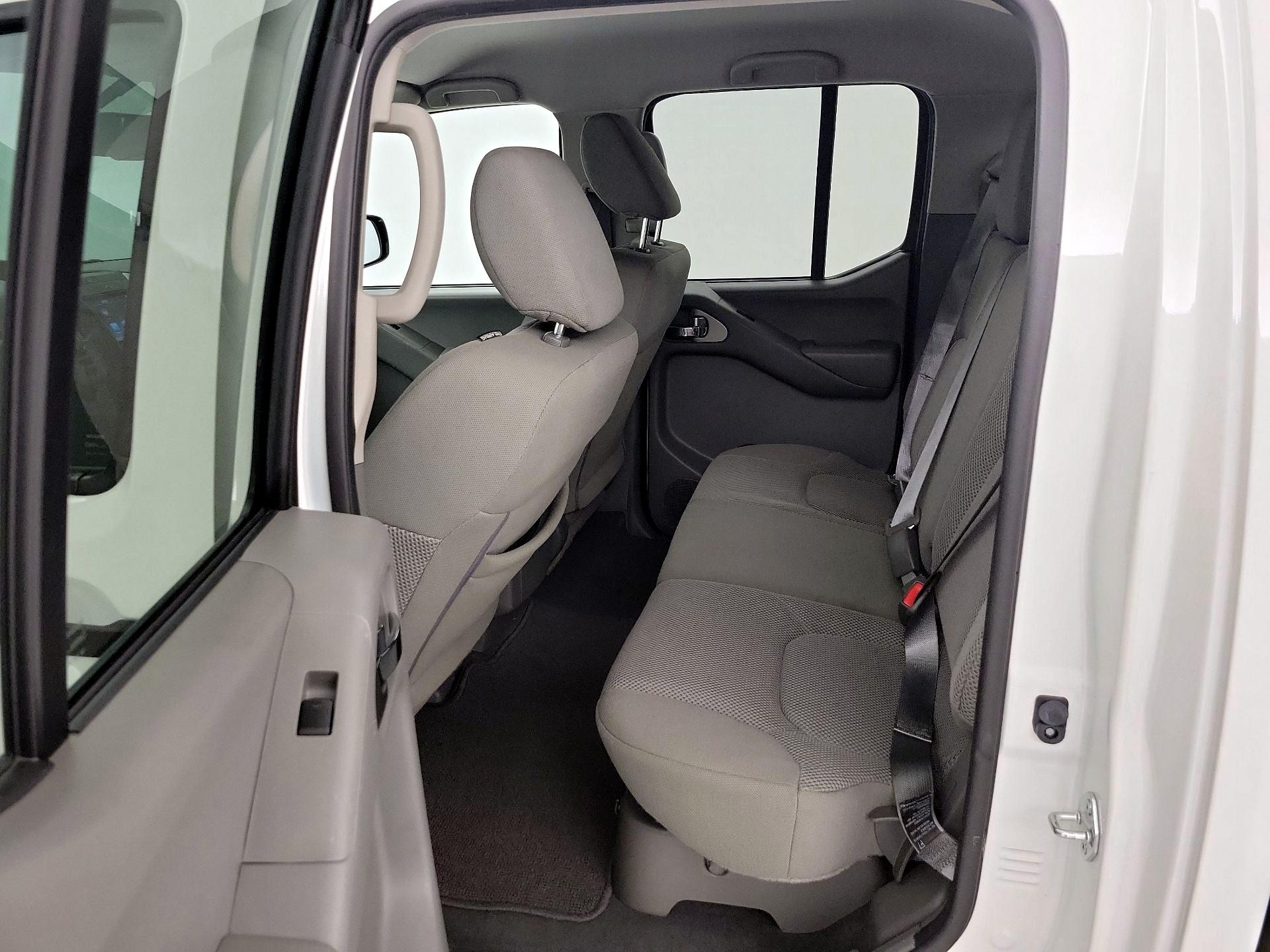 Thumbnail: 2021 Nissan Frontier - 19