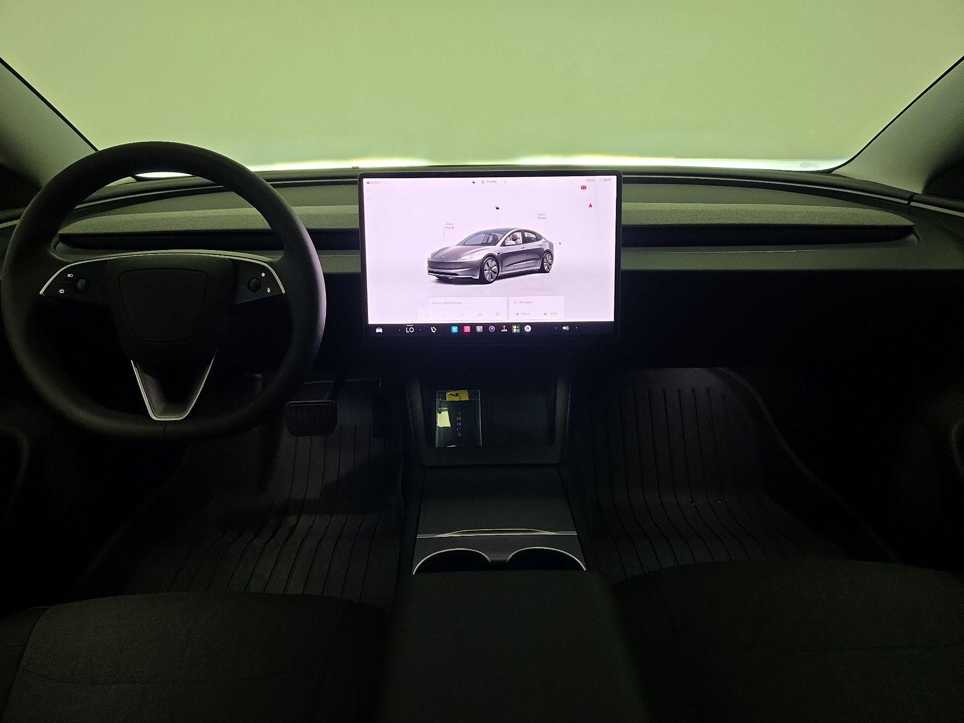 Thumbnail: 2025 Tesla Model 3 - 9