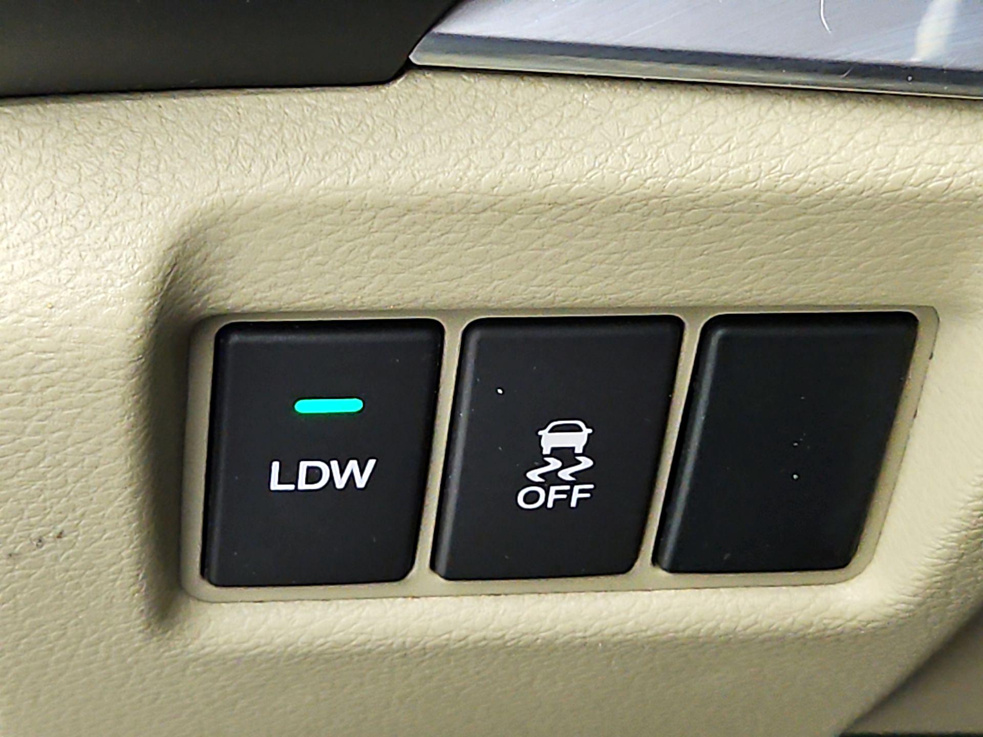 Thumbnail: 2015 Acura MDX - 13