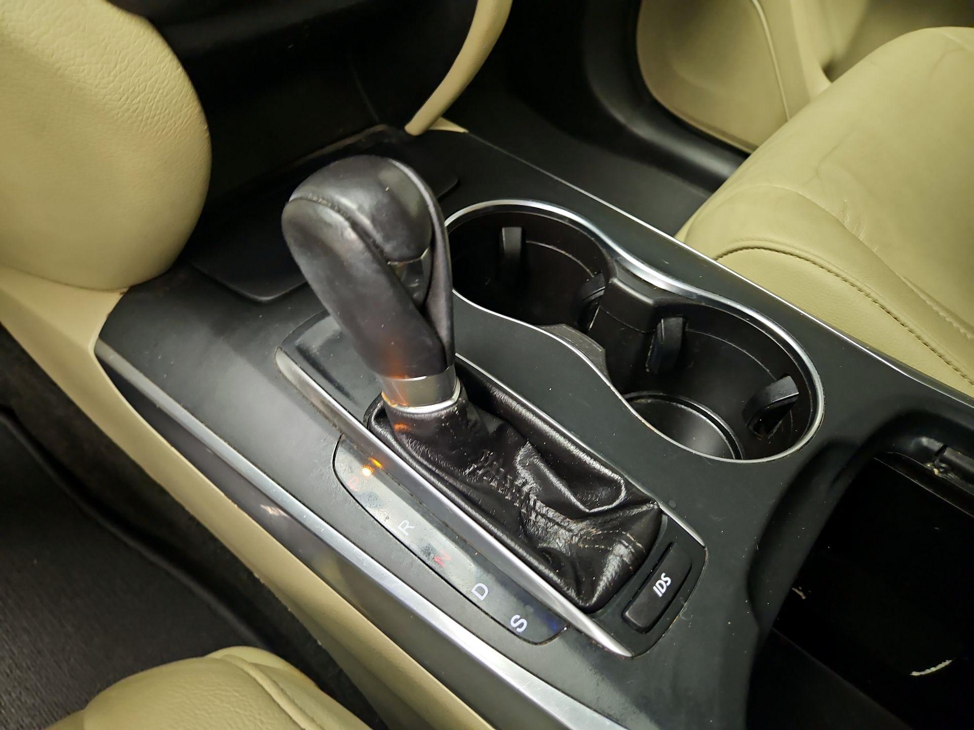 Thumbnail: 2015 Acura MDX - 18