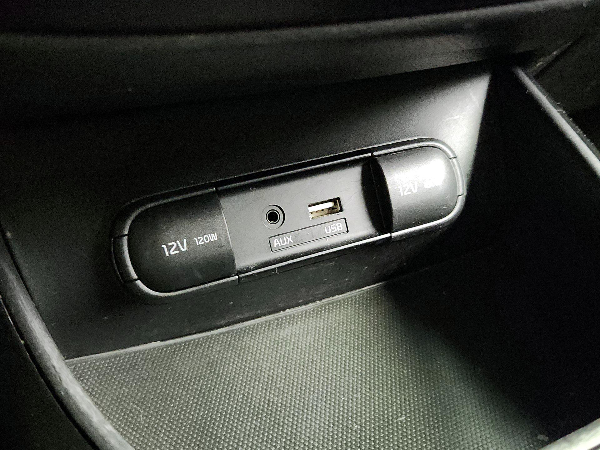 Thumbnail: 2018 Kia Soul - 18