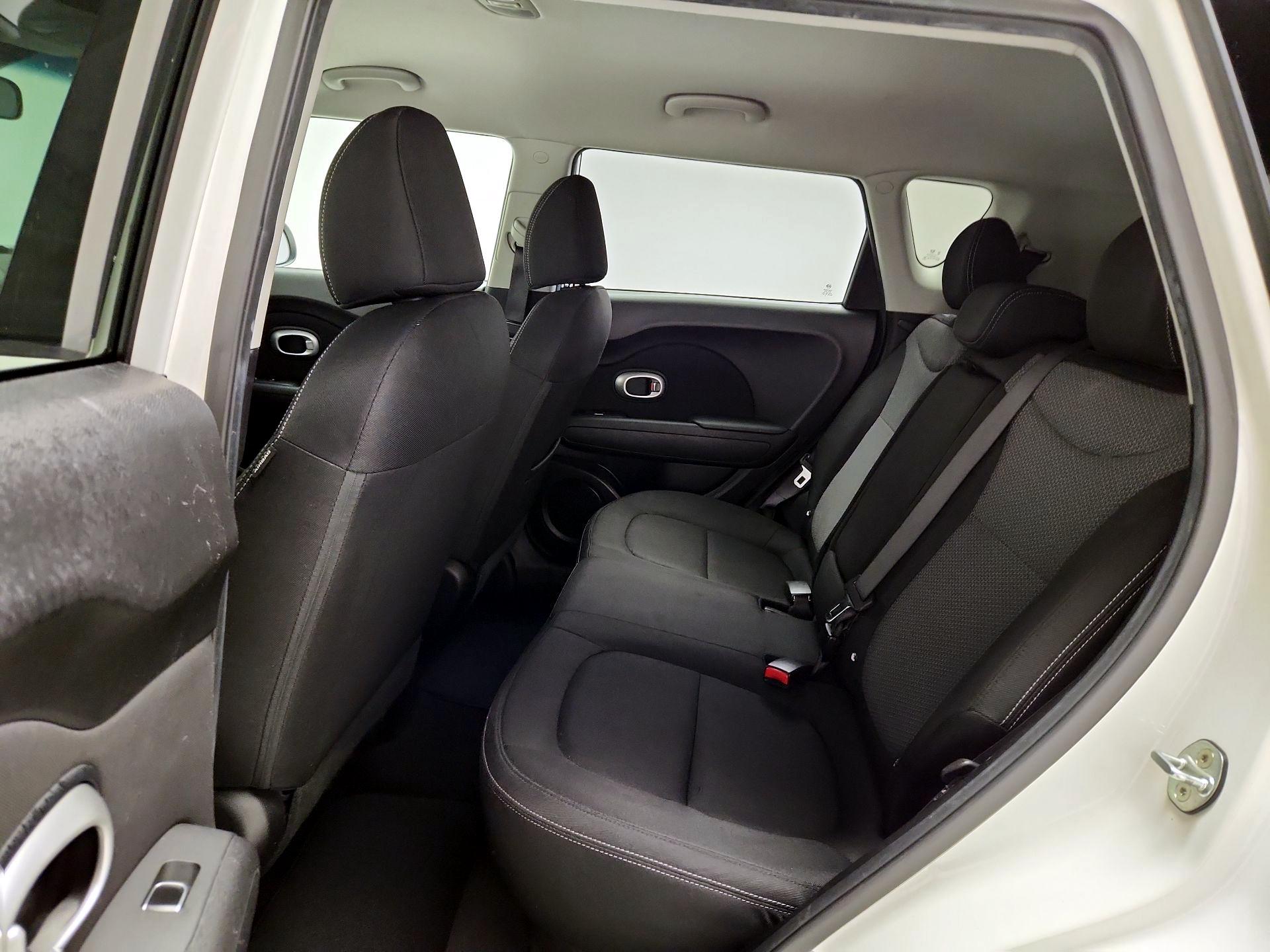 Thumbnail: 2018 Kia Soul - 19