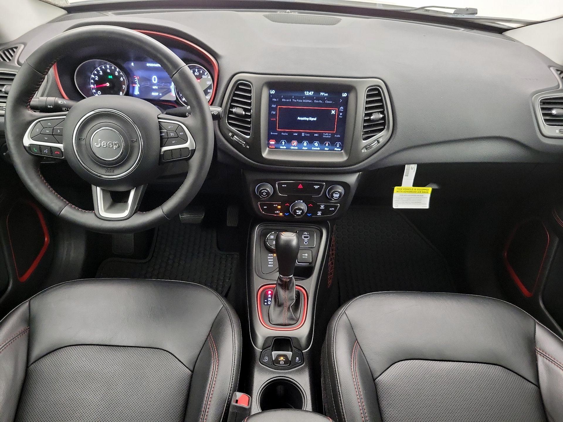 Thumbnail: 2019 Jeep Compass - 9