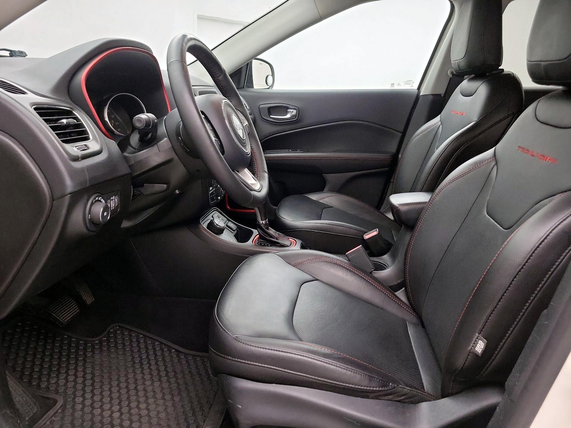 Thumbnail: 2019 Jeep Compass - 11