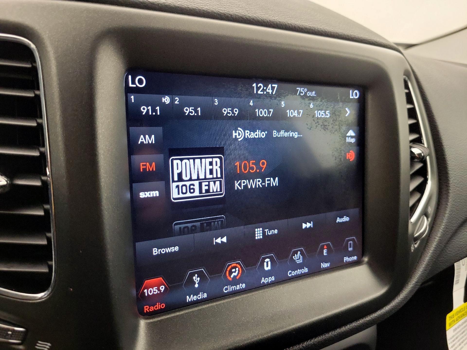 Thumbnail: 2019 Jeep Compass - 16