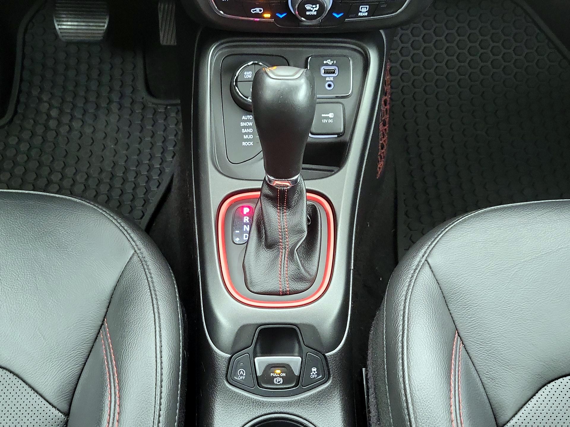Thumbnail: 2019 Jeep Compass - 18