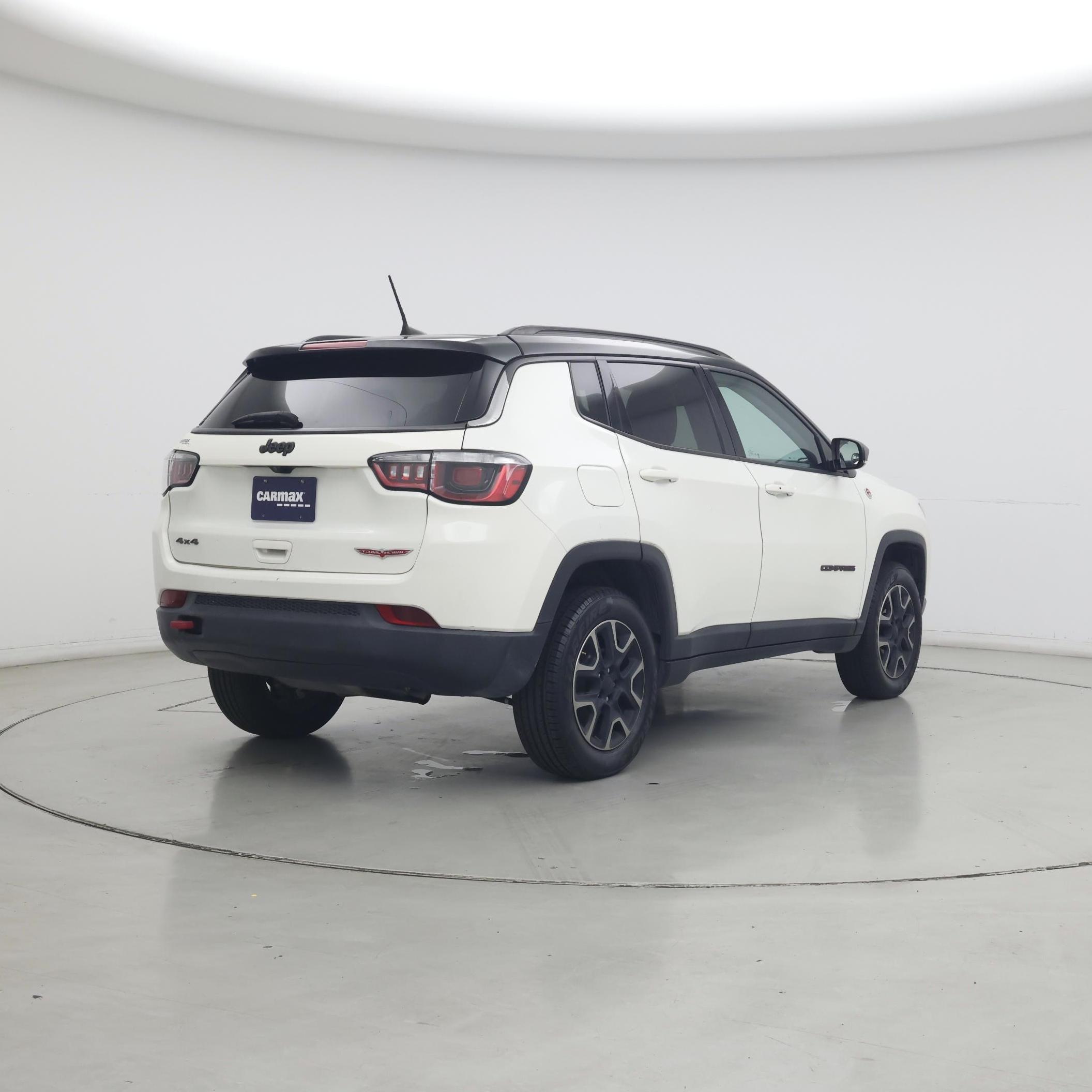 Thumbnail: 2019 Jeep Compass - 8