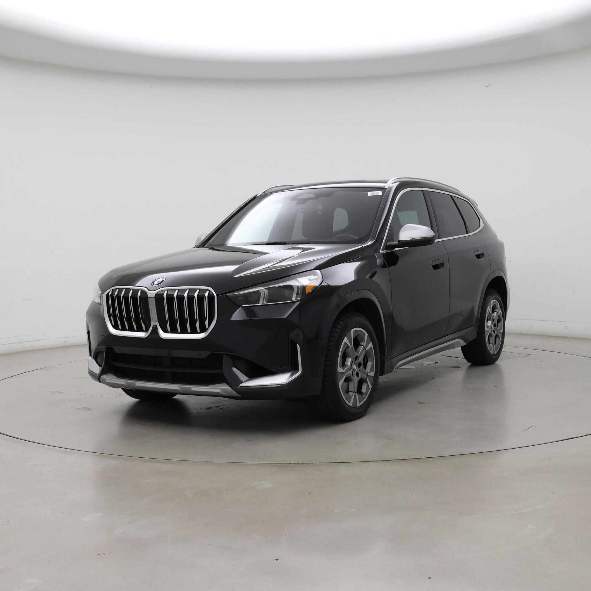 Thumbnail: 2023 BMW X1 - 4