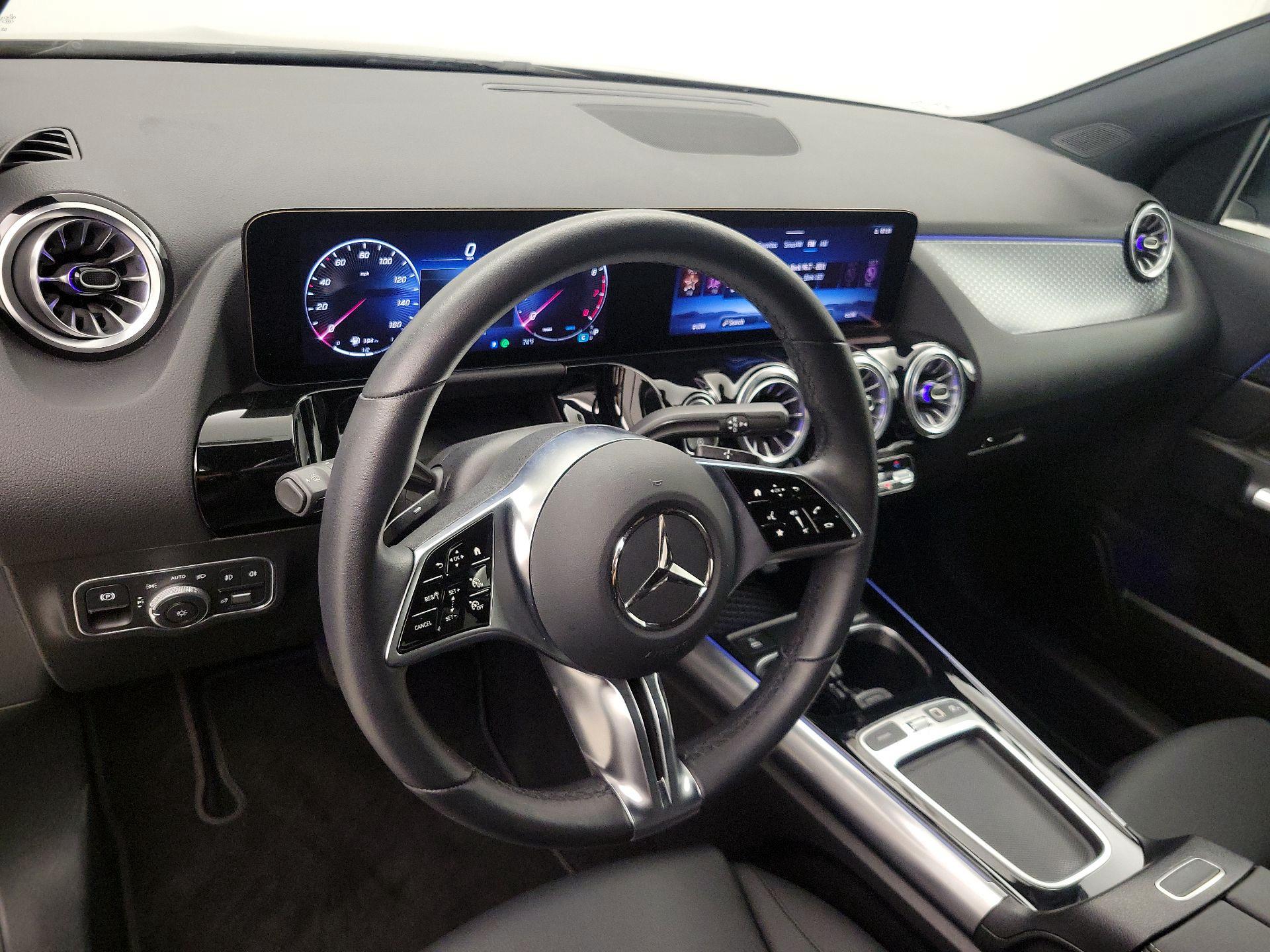 Thumbnail: 2025 Mercedes-Benz GLA - 9