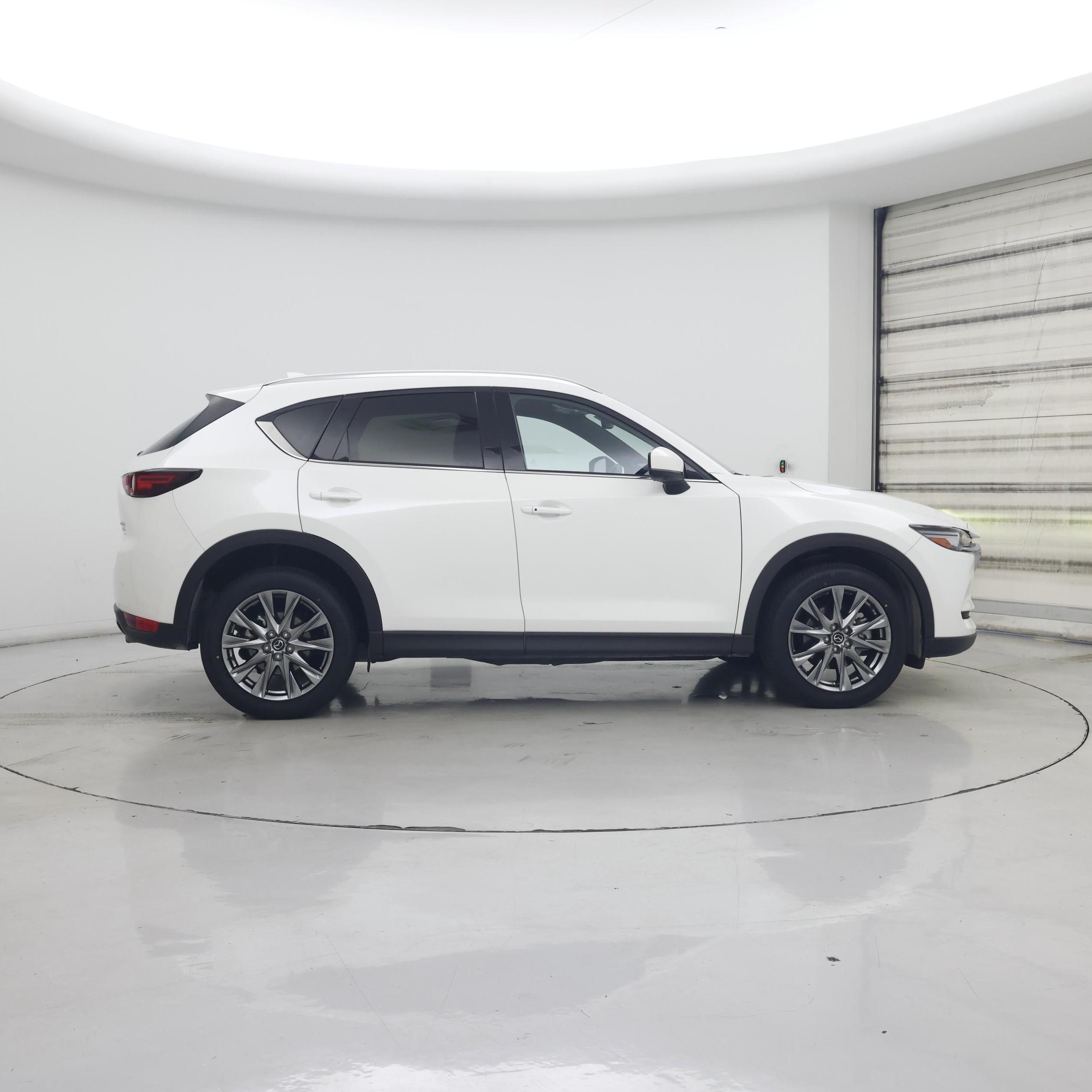 Thumbnail: 2021 Mazda CX-5 - 7