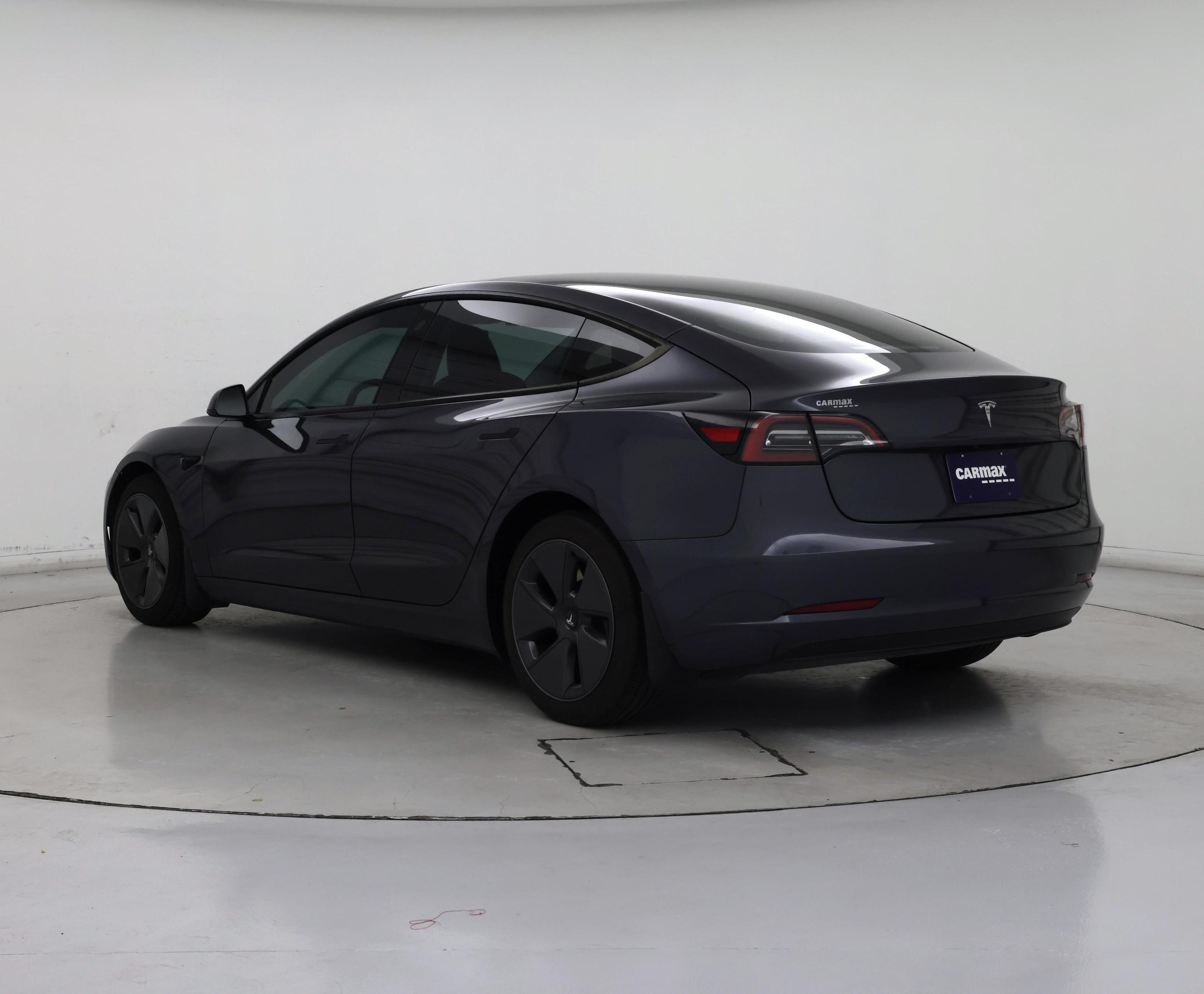 Thumbnail: 2023 Tesla Model 3 - 2