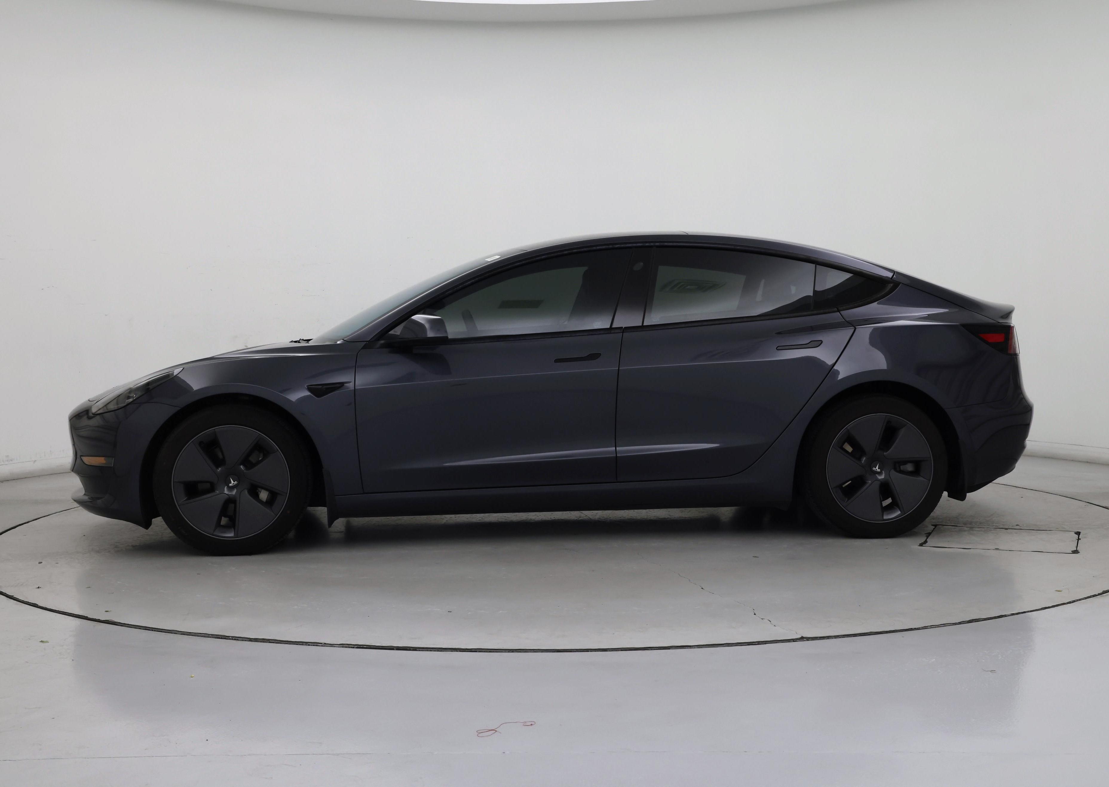 Thumbnail: 2023 Tesla Model 3 - 3