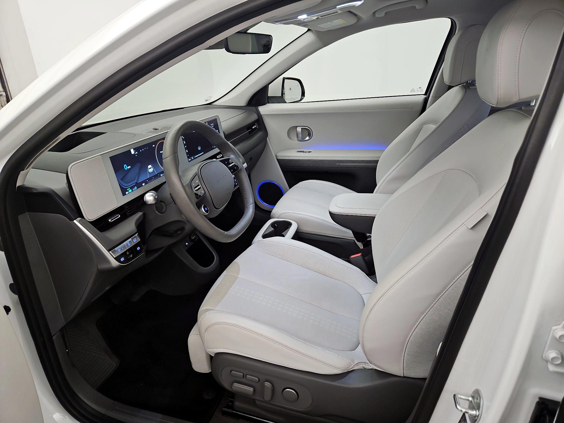 Thumbnail: 2023 Hyundai Ioniq 5 - 11