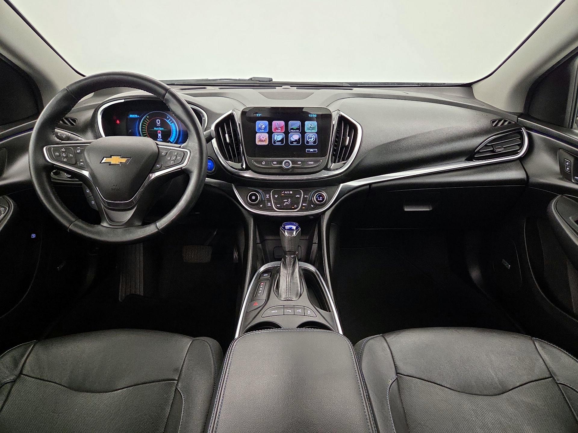 Thumbnail: 2017 Chevrolet Volt - 9