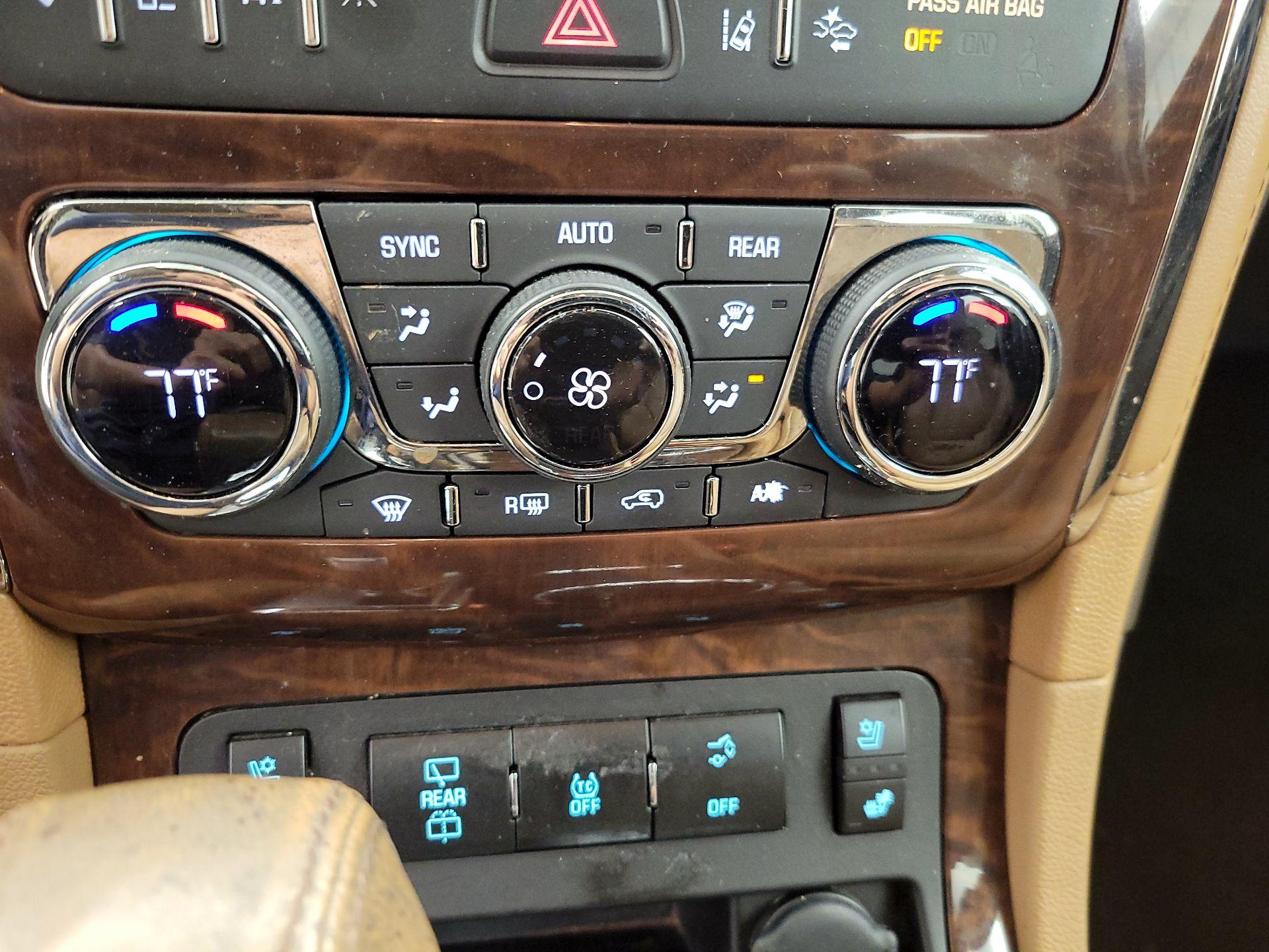 Thumbnail: 2014 Buick Enclave - 17